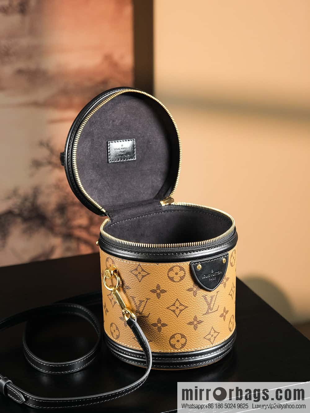 LV 𝐂𝐀𝐍𝐍𝐄𝐒 chip diamond beating code rice bucket bag series #M