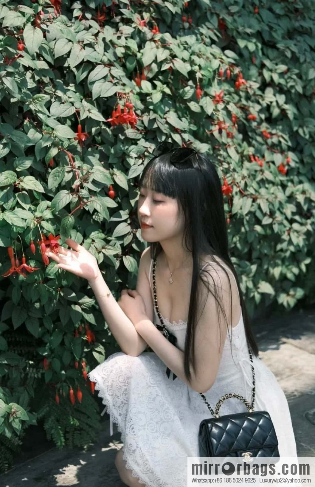 CHANEL 24b Flap New thick chain handle, fat square, small AS5032 B17665 94305