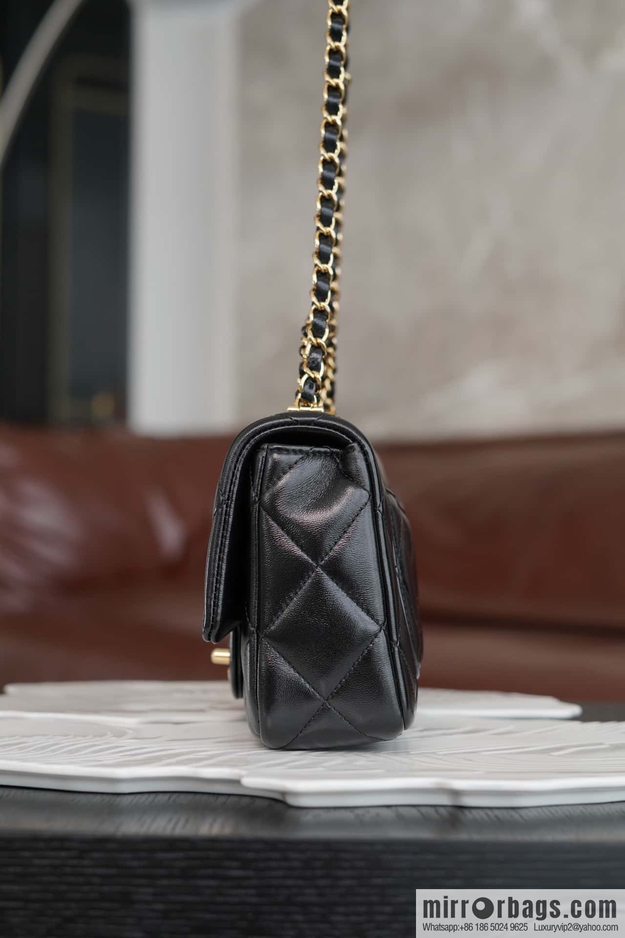 CHANEL 24b Flap New thick chain handle, fat square, small AS5032 B17665 94305