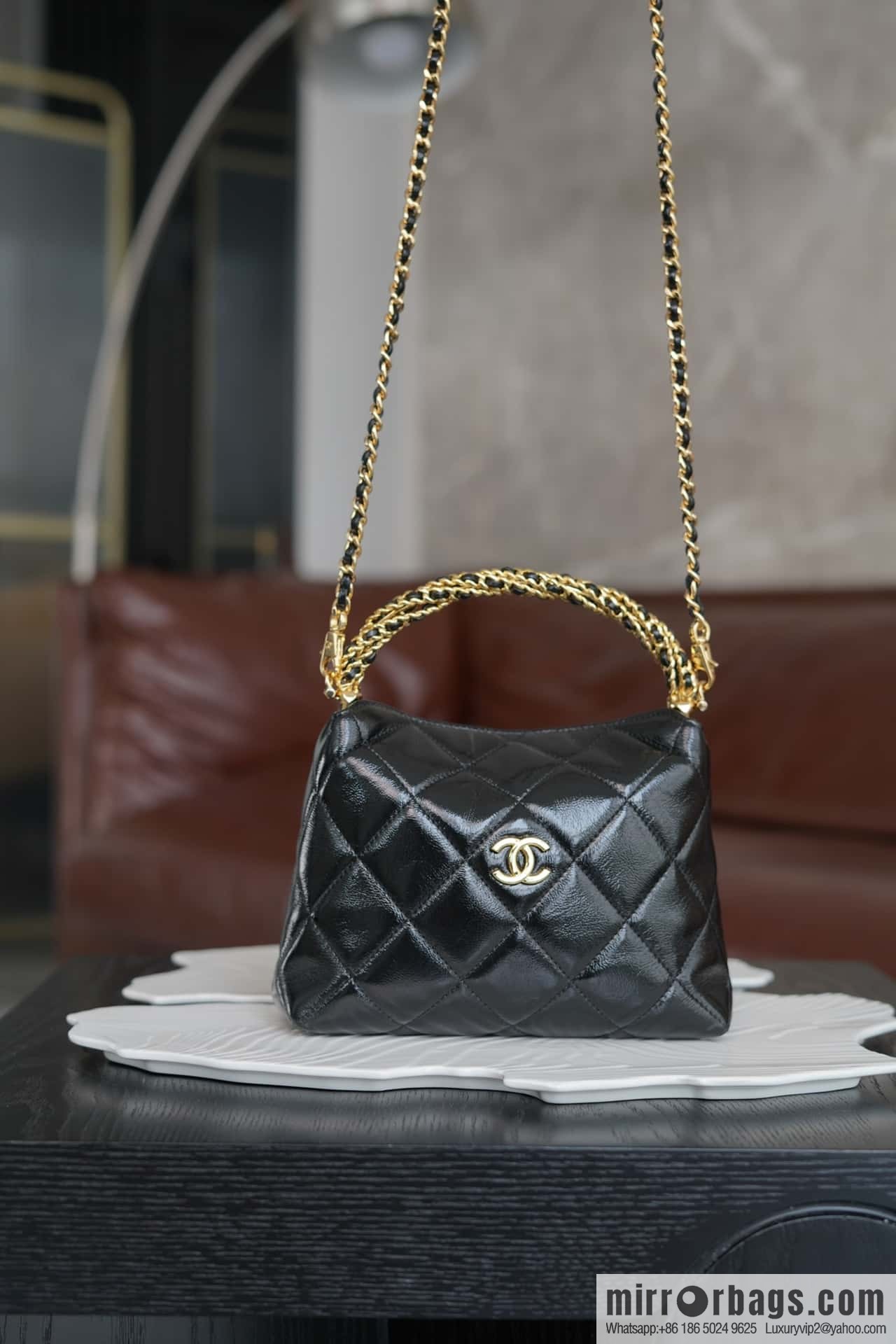CHANEL 24b new thick chain handle, lunch box bag, black π€ AP4189 B17675 NZG79