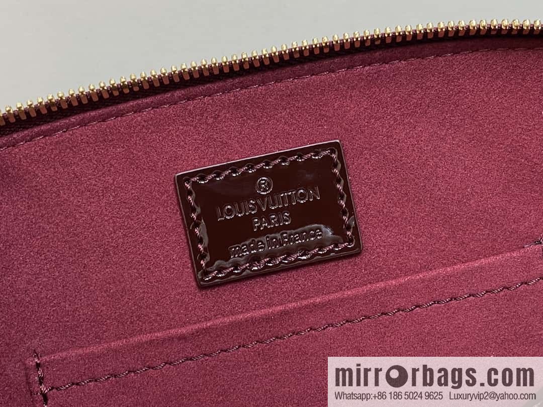 M40301 burgundy patent leather, water ripple shell bag series Alma shell BB handbag M24597 40301 apricot, water ripple (mirror patent leather) This Alma BB handbag