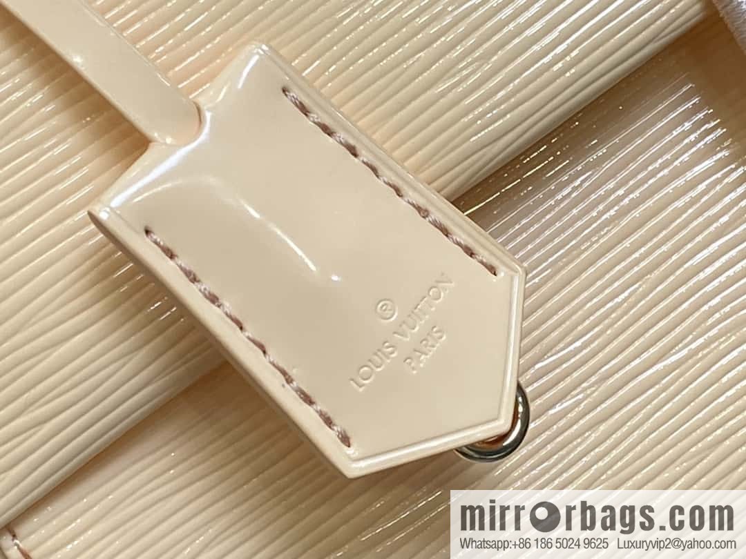[Original order boutique] M24616 apricot patent leather, water ripple handbag series CLUNY mini handbag M58928 M24616 bright burgundy (cloth shoulder color label)