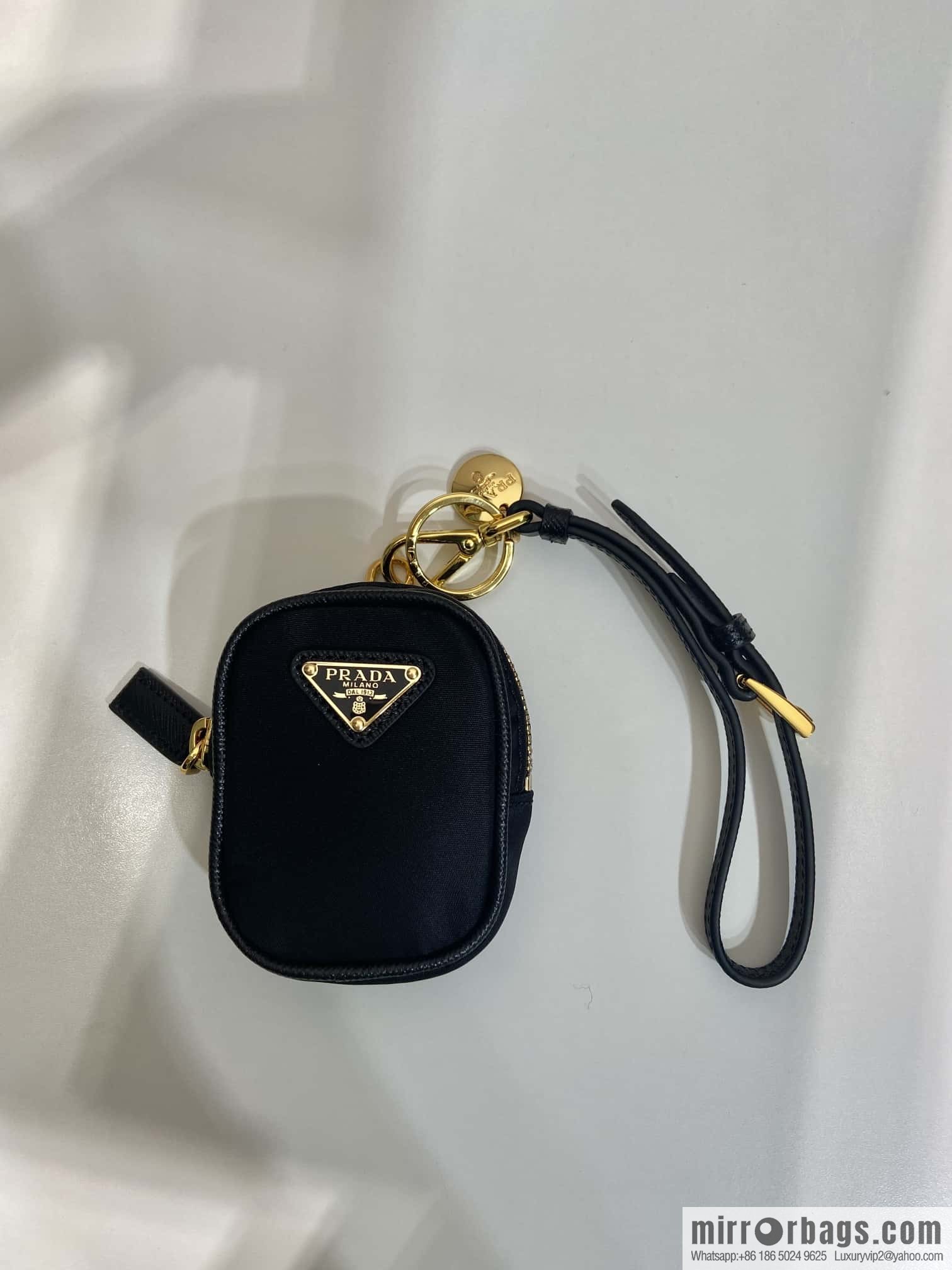 PRADA 🎉 Mini Bag 🎉 1TT200 New 🎉🎉 Black