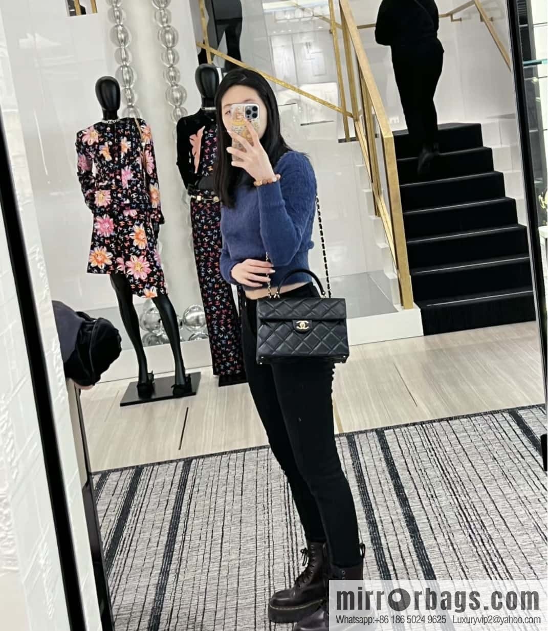 CHANEL 24p handle Kelly box, black large AS4712