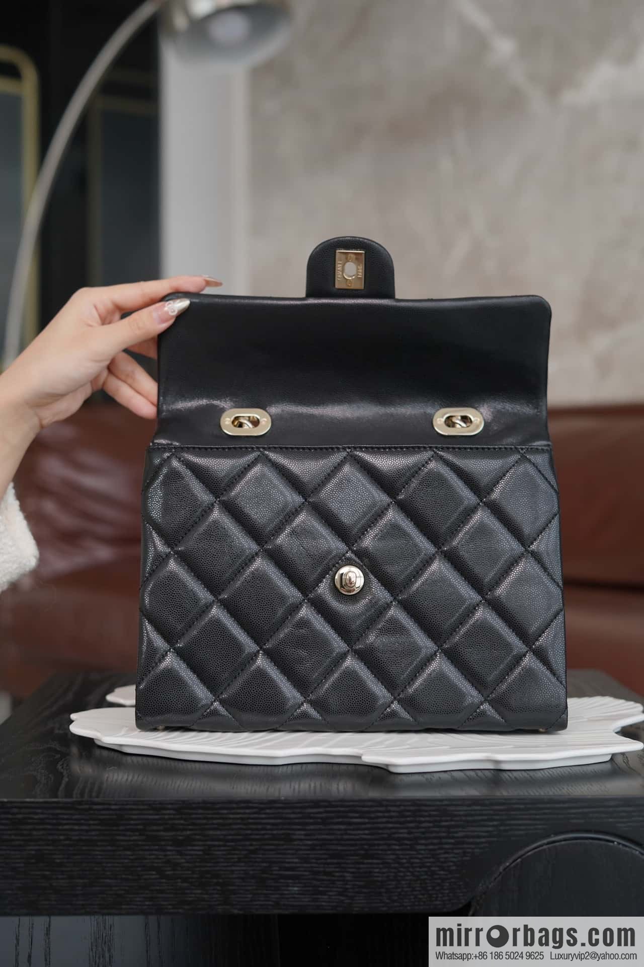 CHANEL 24p handle Kelly box, black large AS4712
