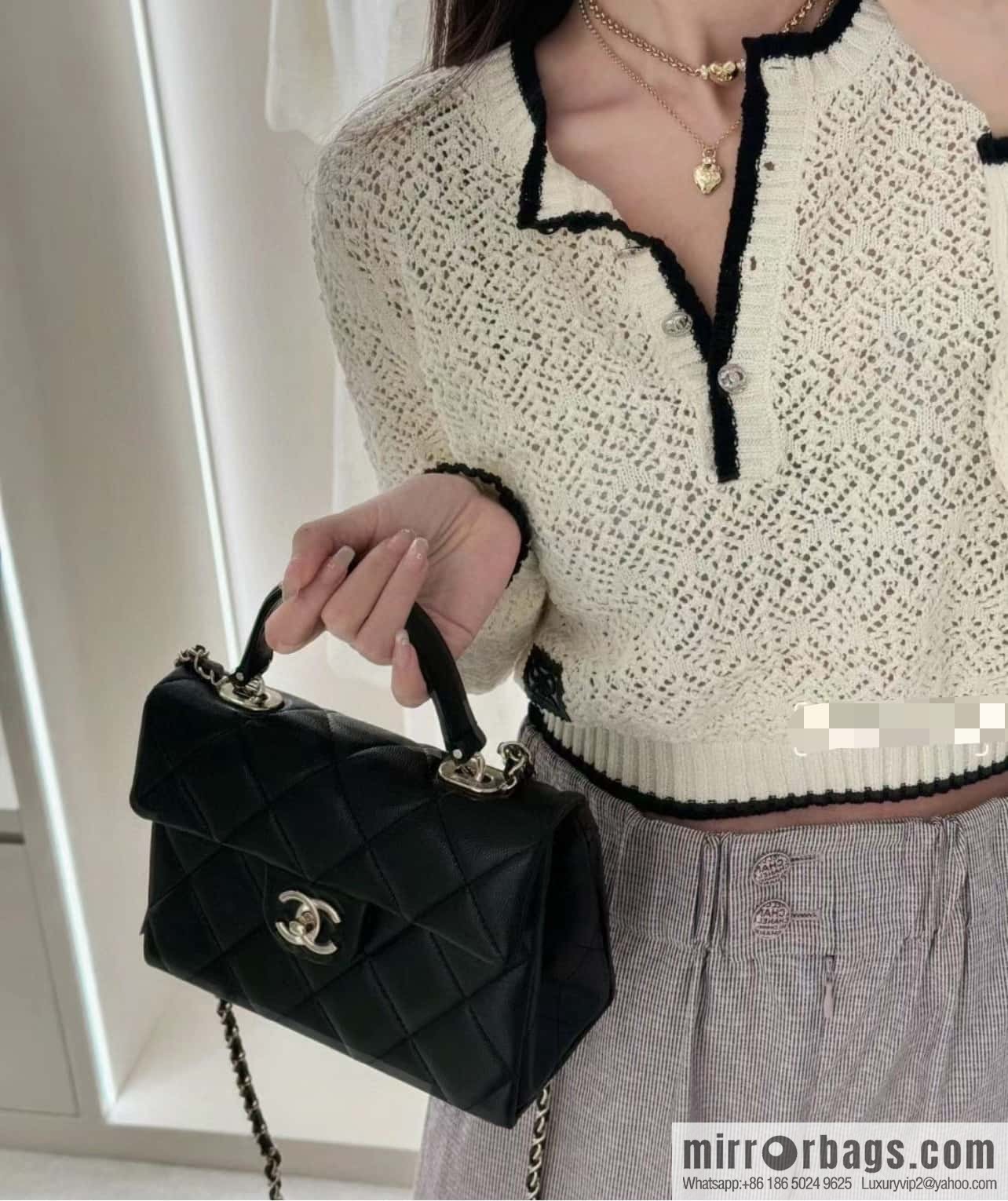 CHANEL 24p handle Kelly box, black small AS4711