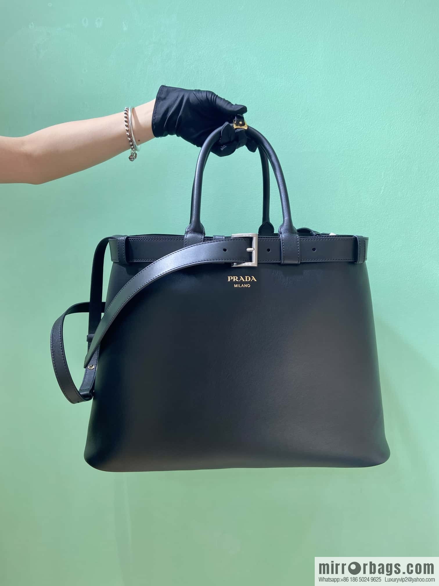 PRADA 🎉 new men's 🎉 1BA419 plus size
