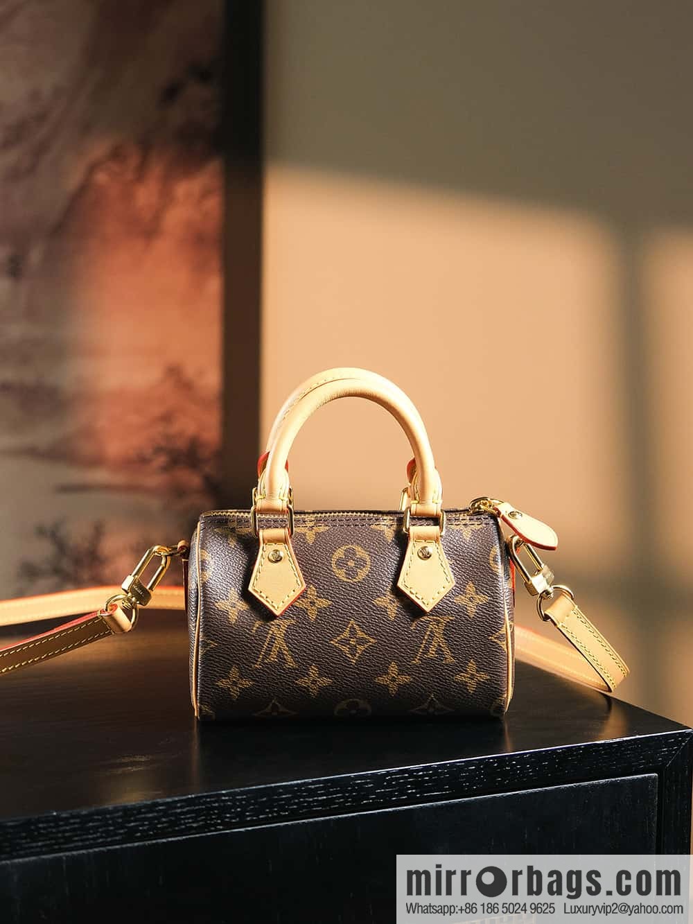LV 𝐍𝐀𝐍𝐎 𝐒𝐏𝐄𝐄𝐃𝐘 𝐌𝐈𝐍𝐈 chip diamond beating code pillow bag series M81085