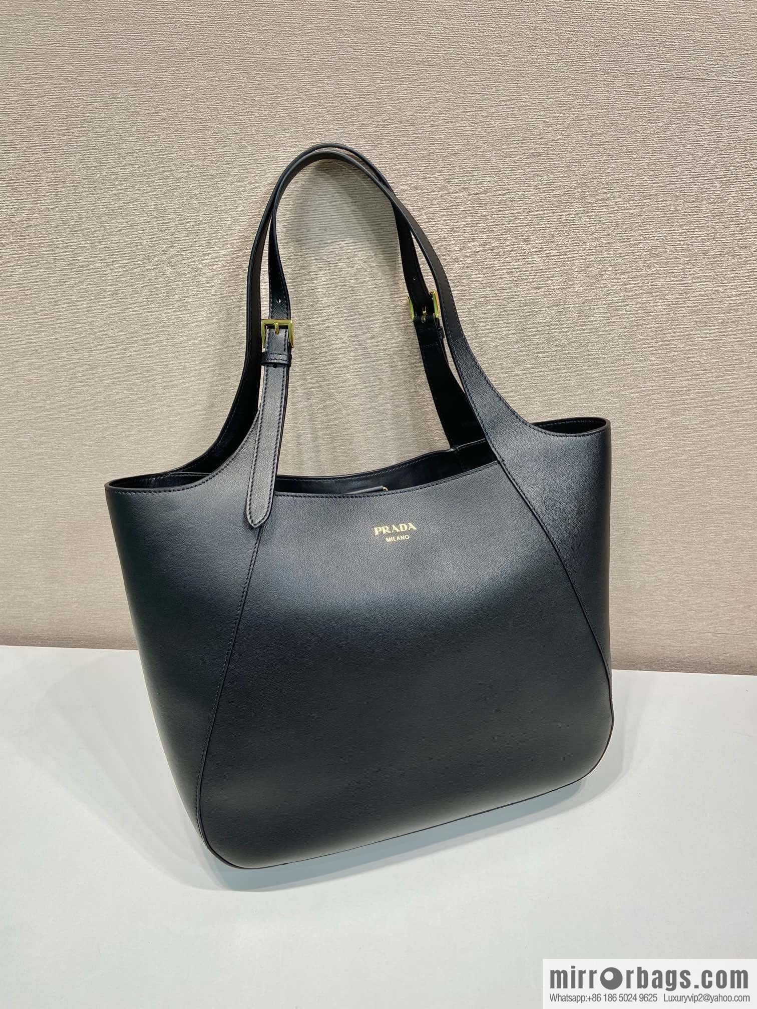 PRADA 🎉 new tote bag 🎉 1BG512 🎉🎉 black