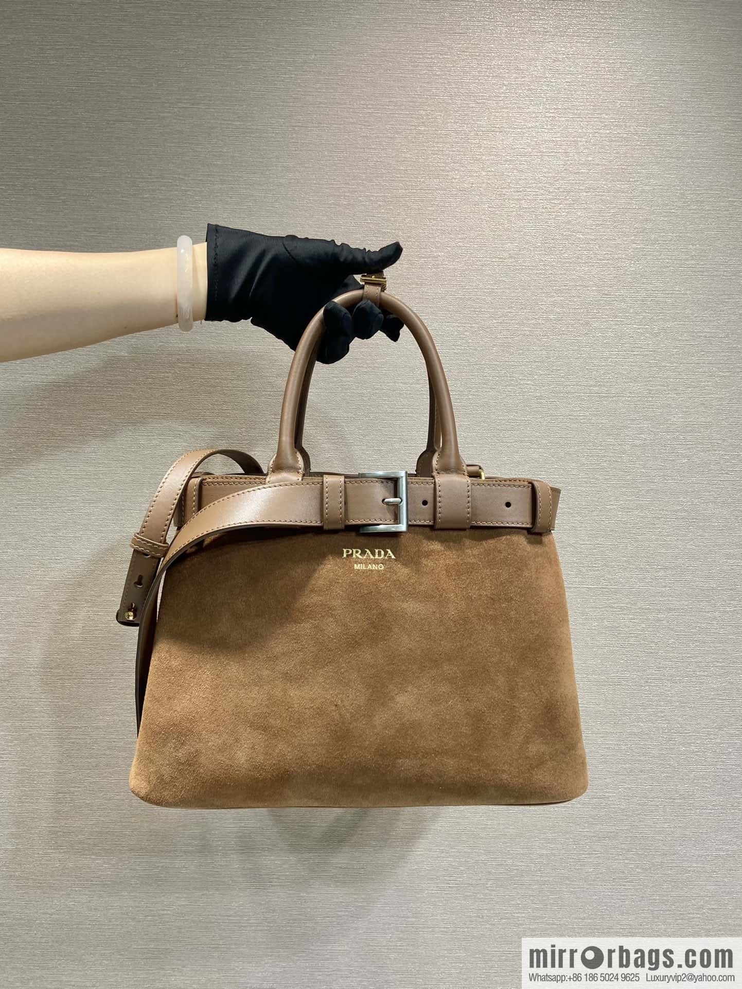 PRADA 🎉 new women's bag 🎉 1BA434 fleece leather🎉🎉