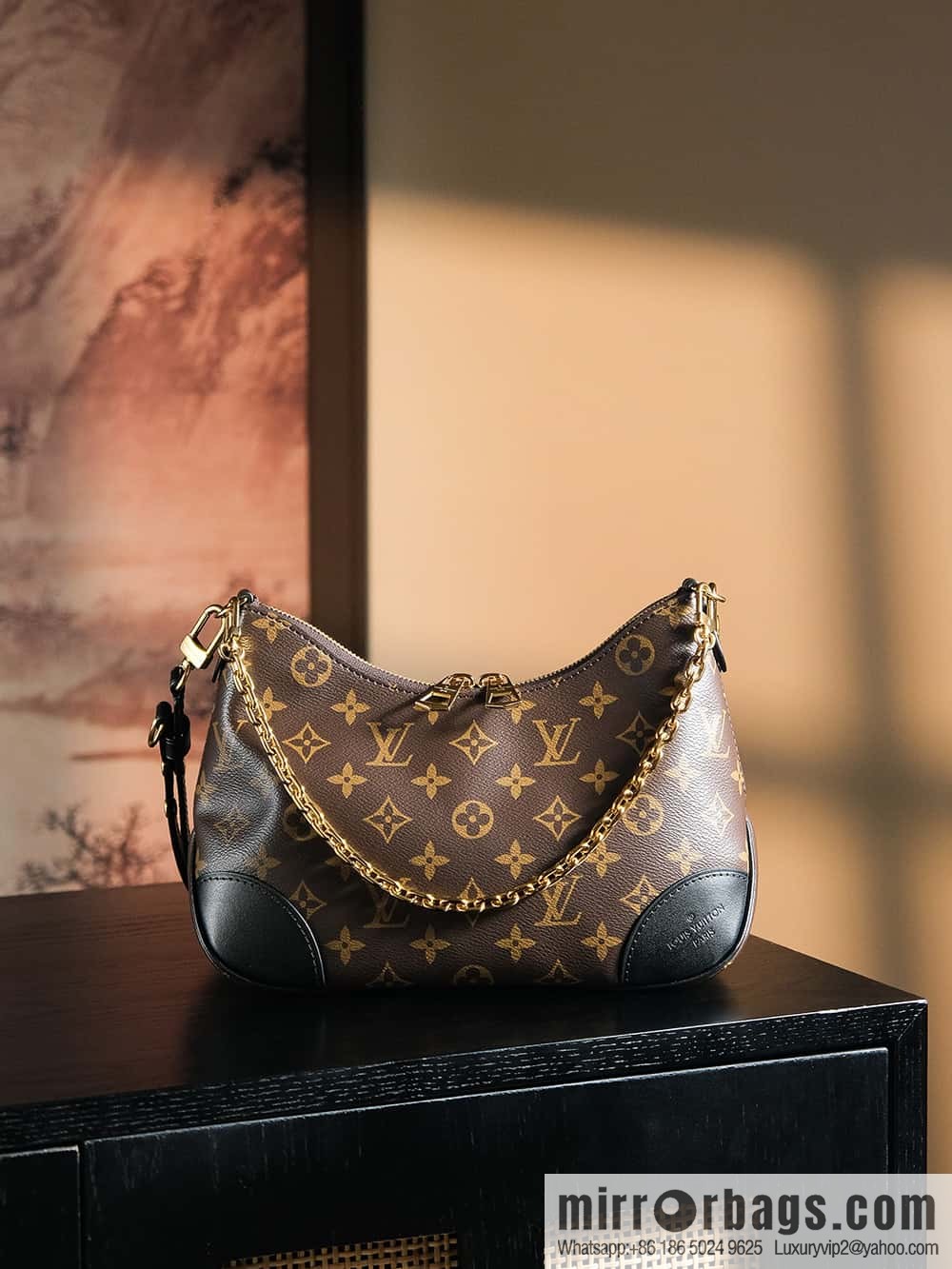 LV 𝐁𝐎𝐔𝐋𝐎𝐆𝐍𝐄 chip diamond beating horn series #M