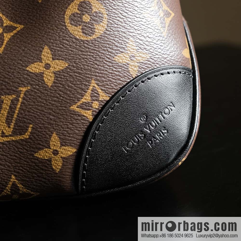 LV 𝐁𝐎𝐔𝐋𝐎𝐆𝐍𝐄 chip diamond beating horn series #M