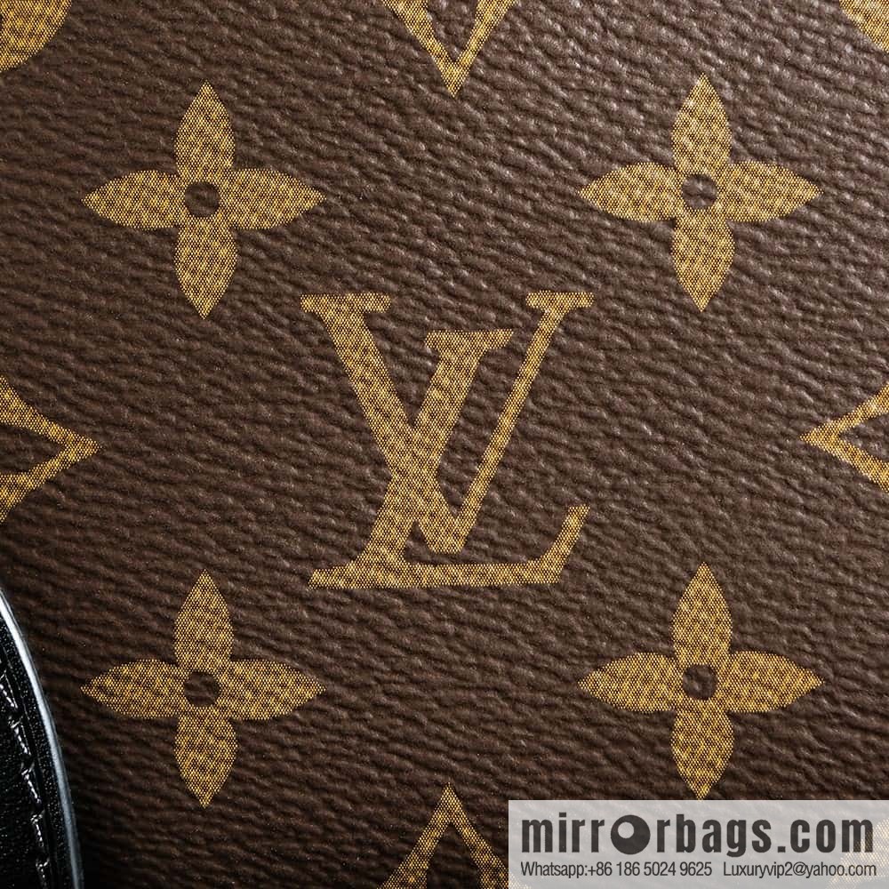LV 𝐁𝐎𝐔𝐋𝐎𝐆𝐍𝐄 chip diamond beating horn series #M