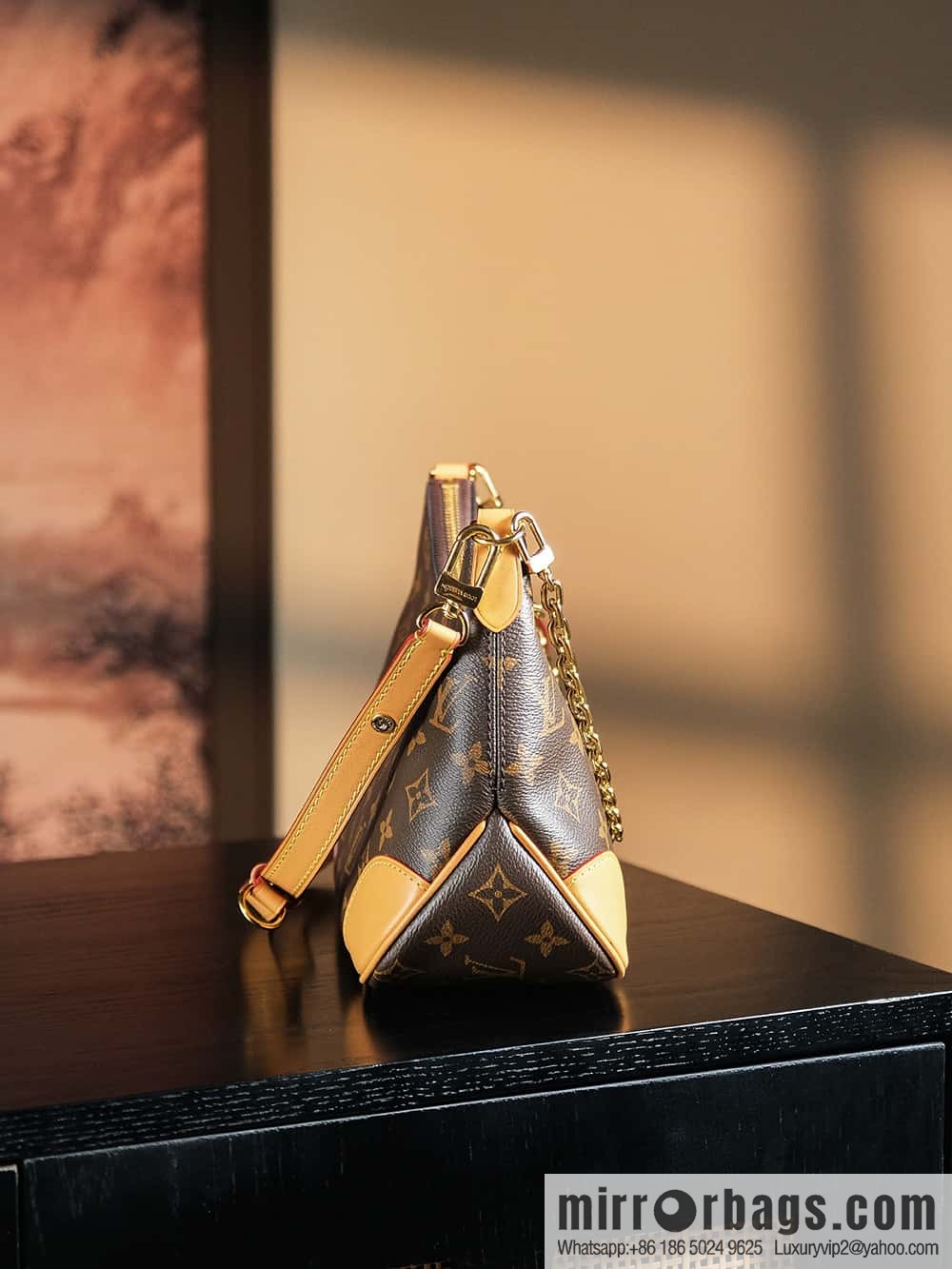 LV 𝐁𝐎𝐔𝐋𝐎𝐆𝐍𝐄 chip diamond beating horn series #M