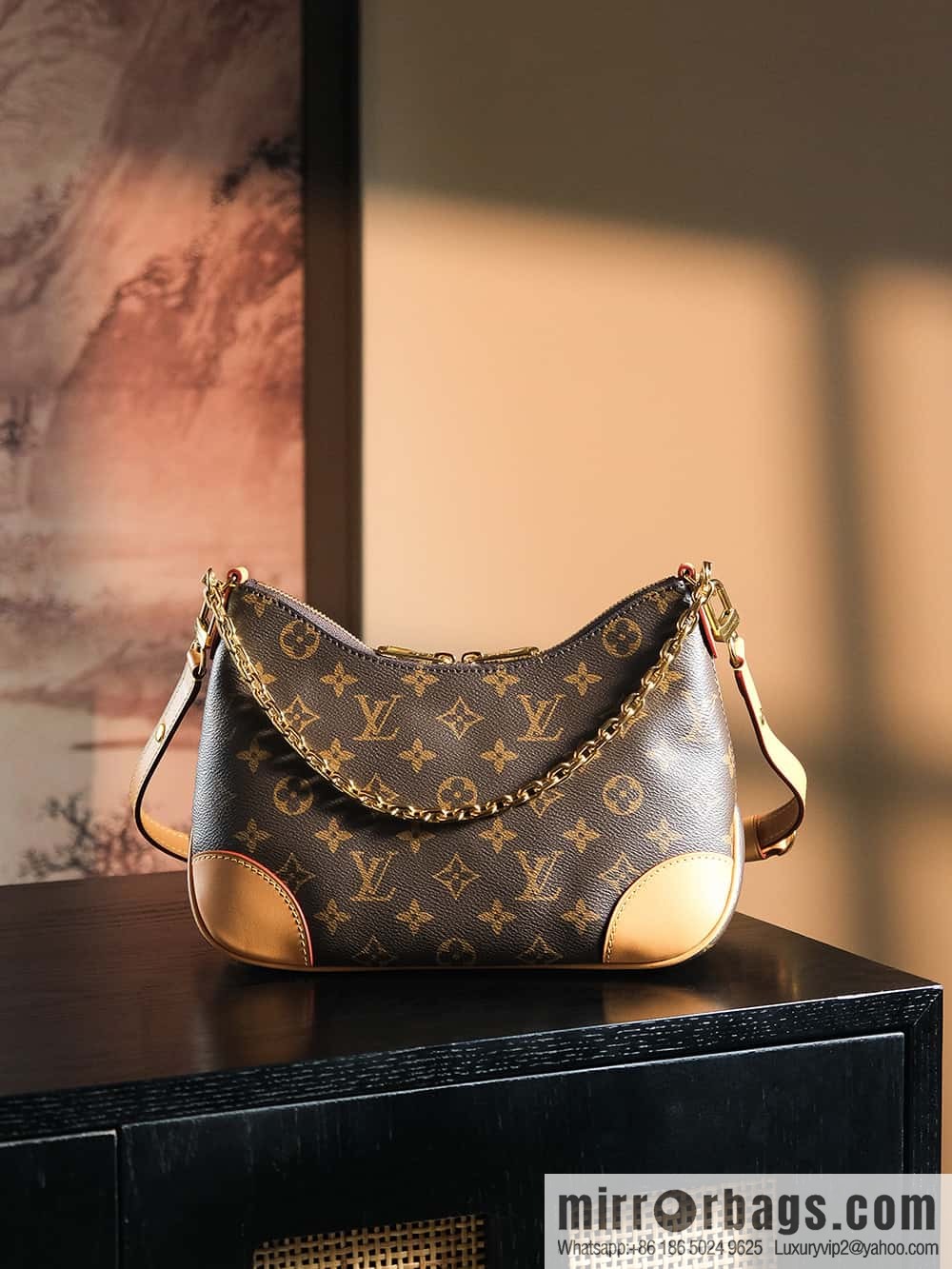LV 𝐁𝐎𝐔𝐋𝐎𝐆𝐍𝐄 chip diamond beating horn series #M