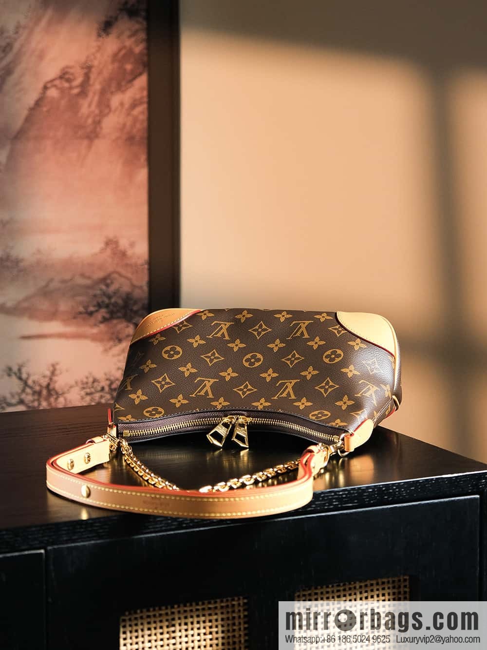 LV 𝐁𝐎𝐔𝐋𝐎𝐆𝐍𝐄 chip diamond beating horn series #M