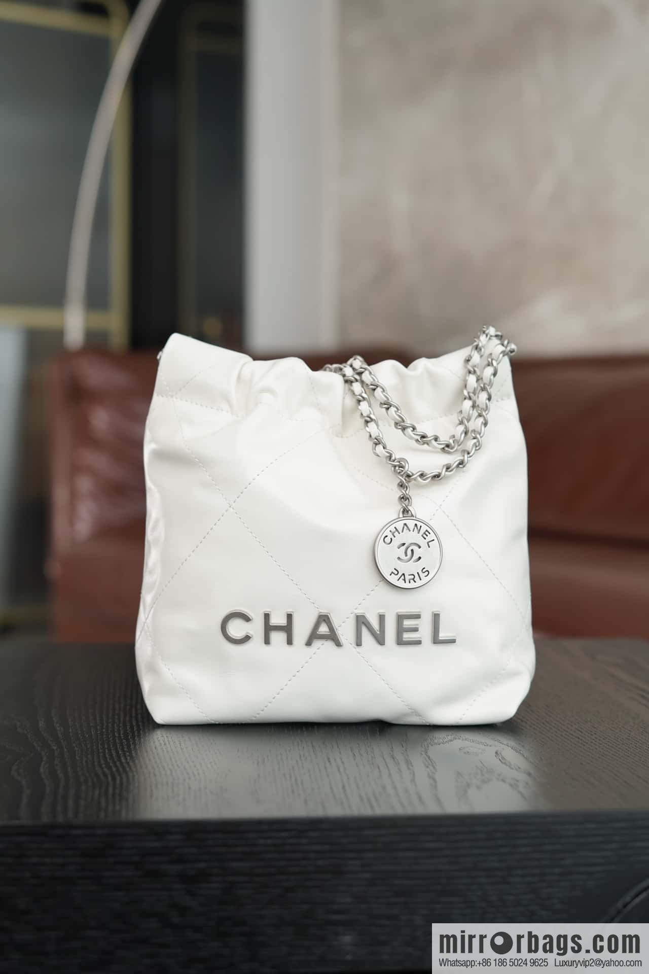 𝐂𝐇𝐀𝐍𝐄𝐋 23S 22Mini bag silver, genuine leather AS3980