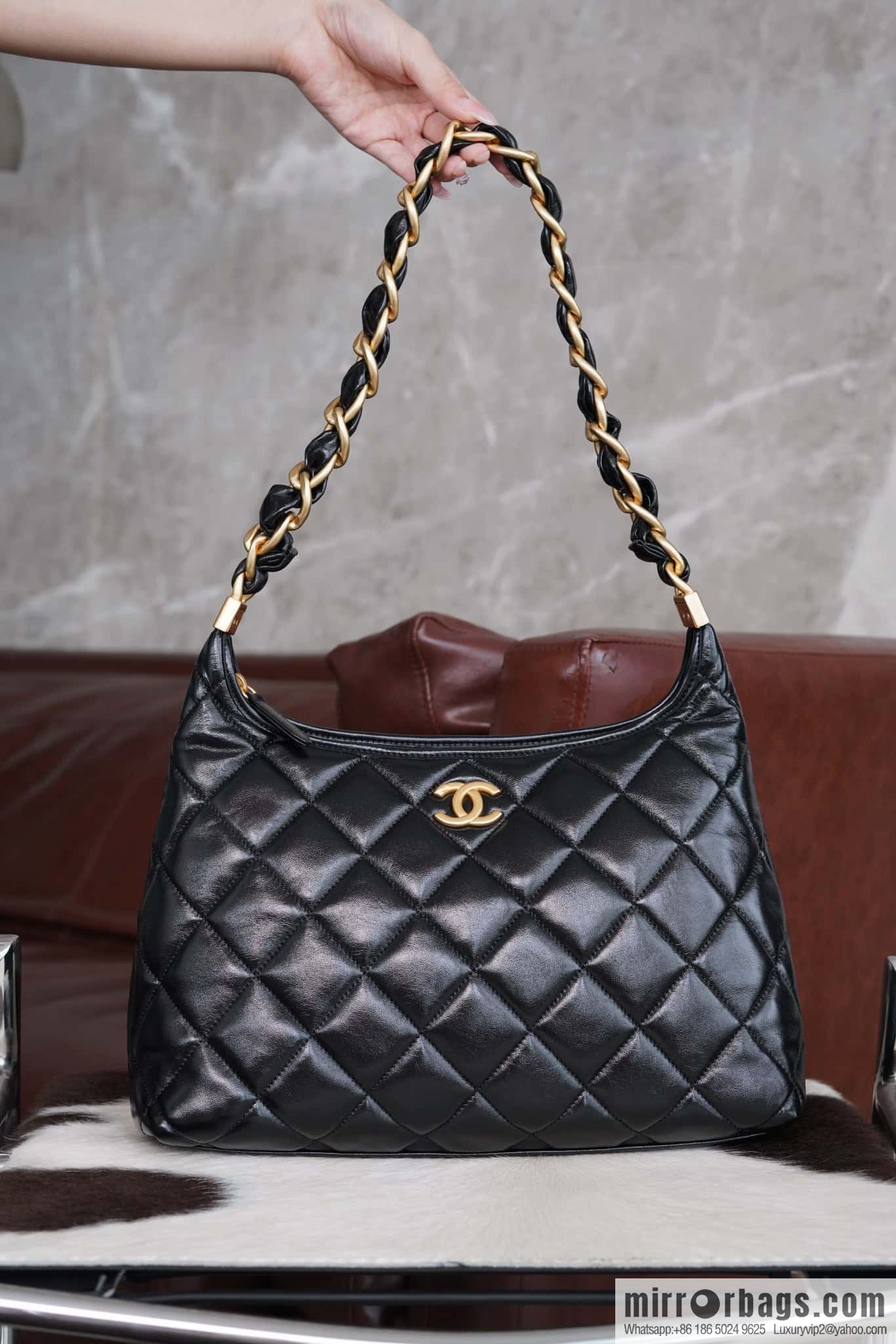 𝐂𝐡𝐚𝐧𝐞𝐥 𝟮𝟰𝗮 Premium Handicraft Workshop Hobo Black, Large, Genuine Leather AS4923
