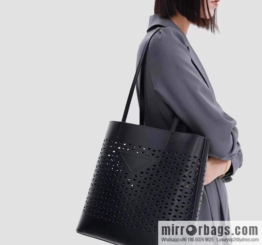 PRADA 🎉 hollow tote bag 🎉 1BG503 hollow 🎉🎉 black