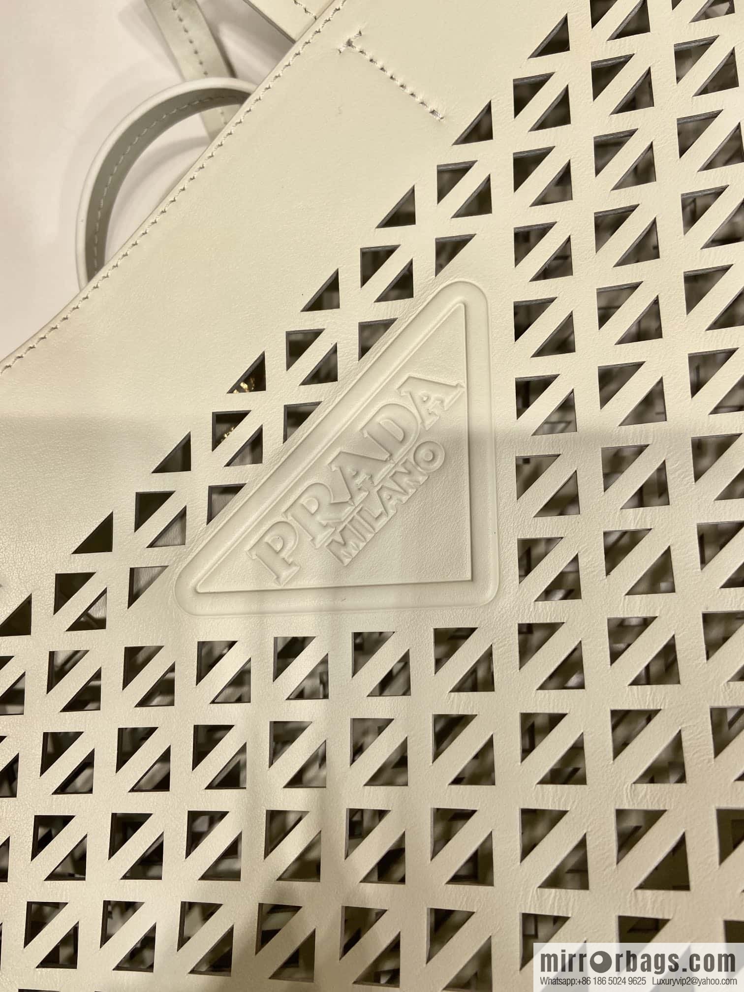 PRADA 🎉 hollow tote bag 🎉 1BG503 hollow 🎉🎉 white
