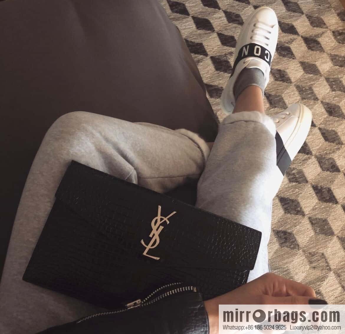 YSL 𝑼𝒑𝒕𝒐𝒘𝒏_ crocodile clutch 565739 black/silver buckle
