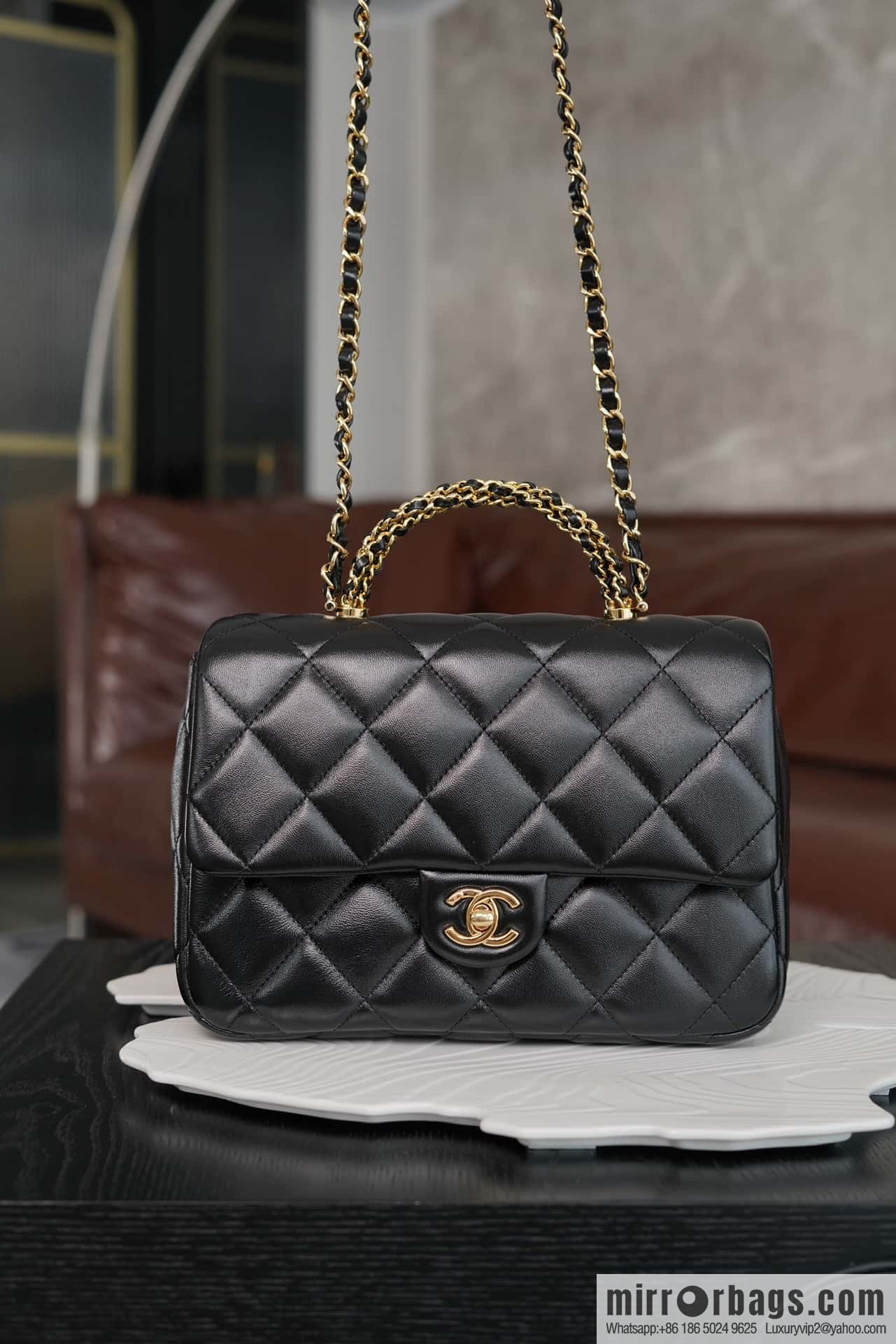 𝐂𝐇𝐀𝐍𝐄𝐋 𝟐𝟒𝐛 Flap new thick chain handle, large AS5043 black