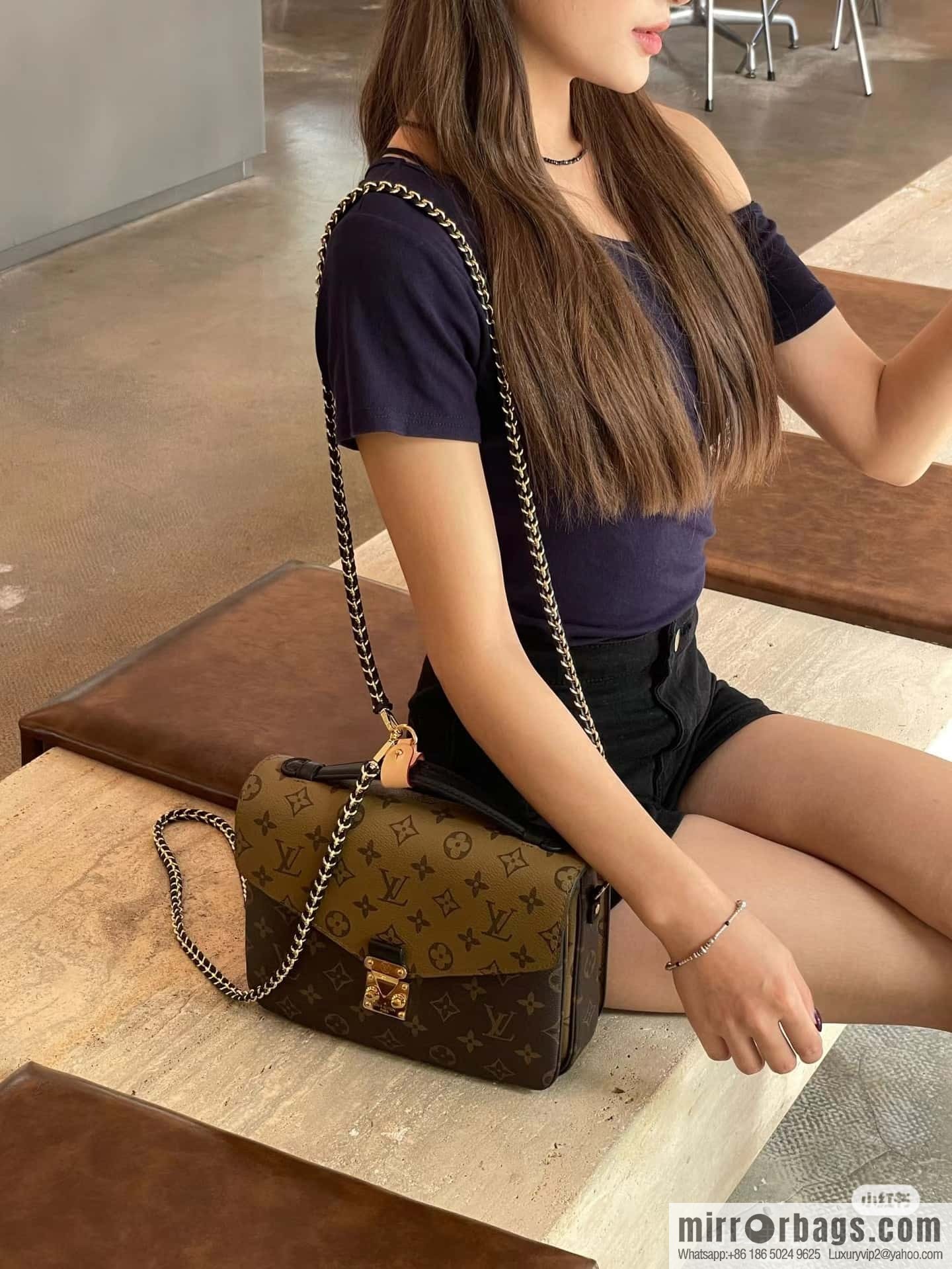 LV M11941 Pochette Métis Backpack