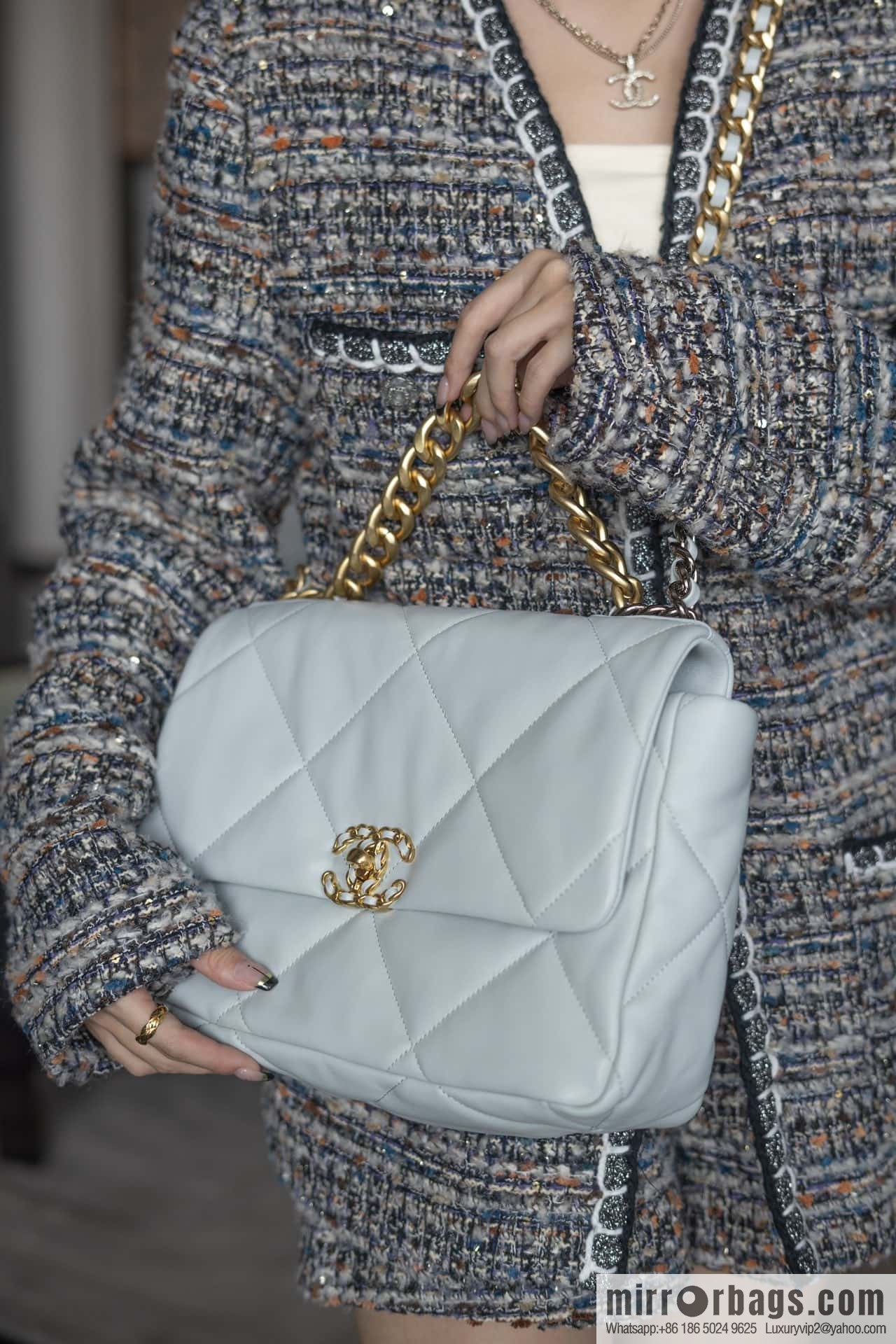 ππππ‘ππ βΆβΎ πππ medium, light blue AS1161