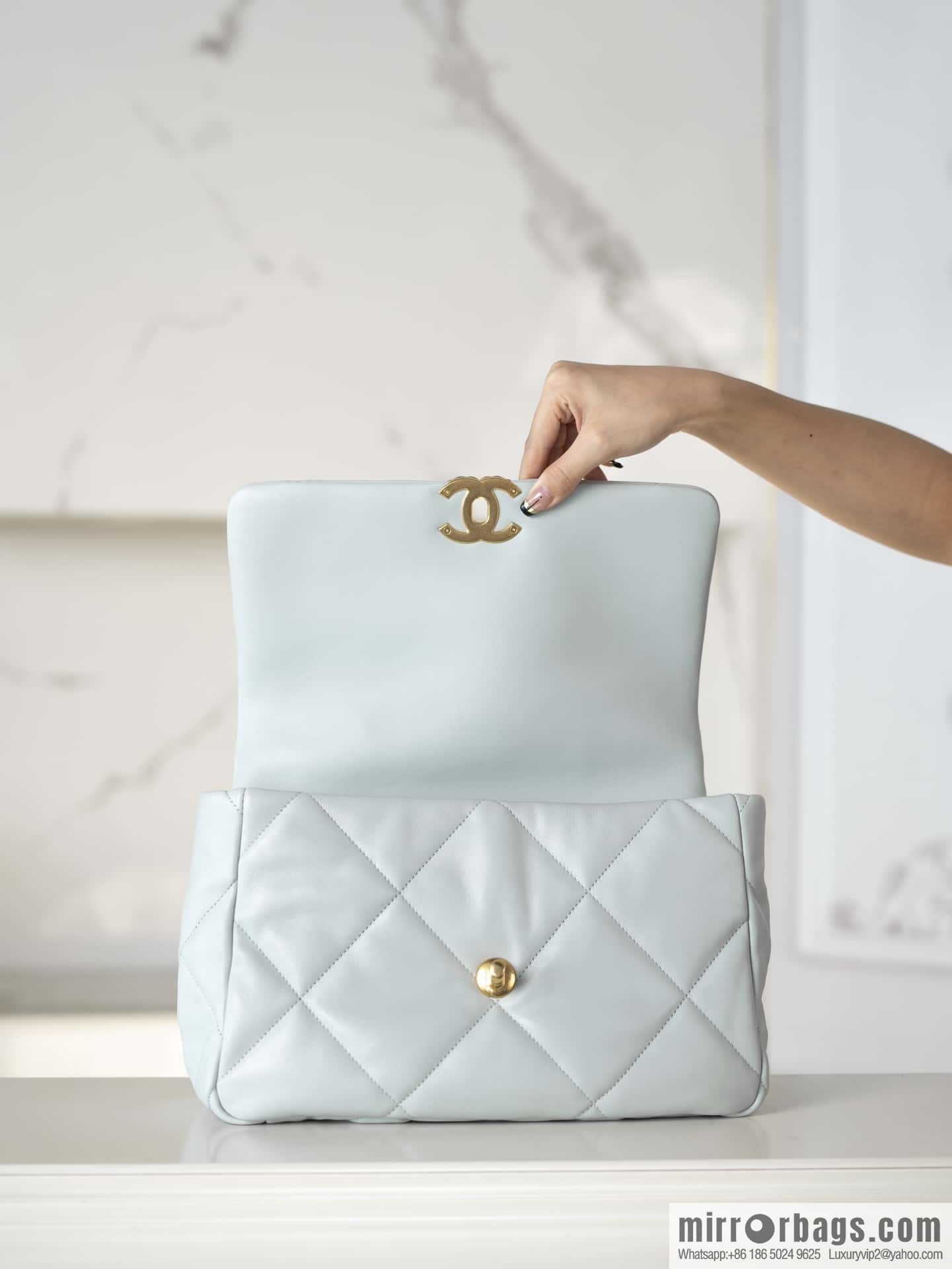 ππππ‘ππ βΆβΎ πππ medium, light blue AS1161