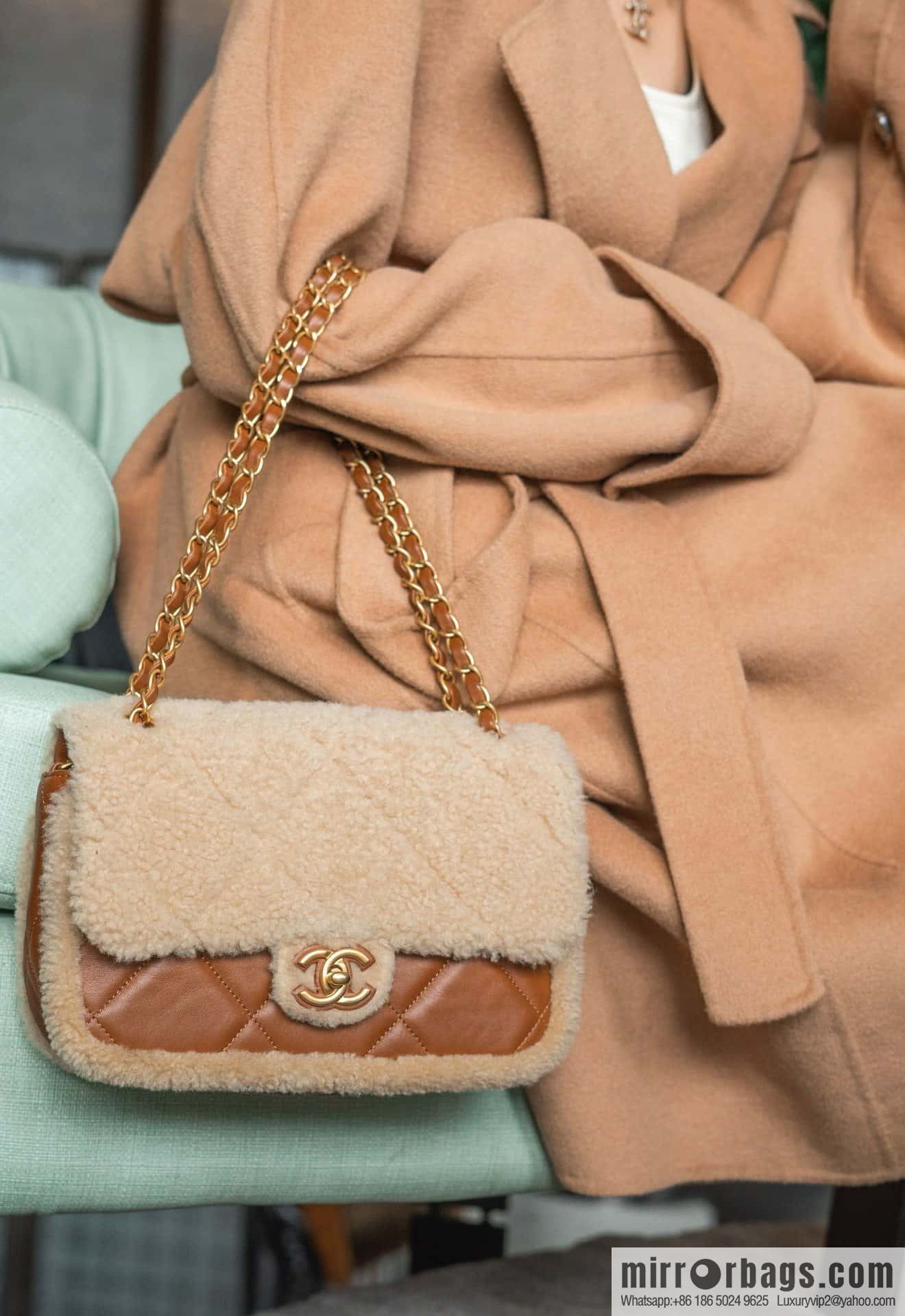 𝗖𝗛𝗔𝗡𝗘𝗟 24K Classic CF Teddy Bear, Large, Apricot AS5149 B18194 NZW48