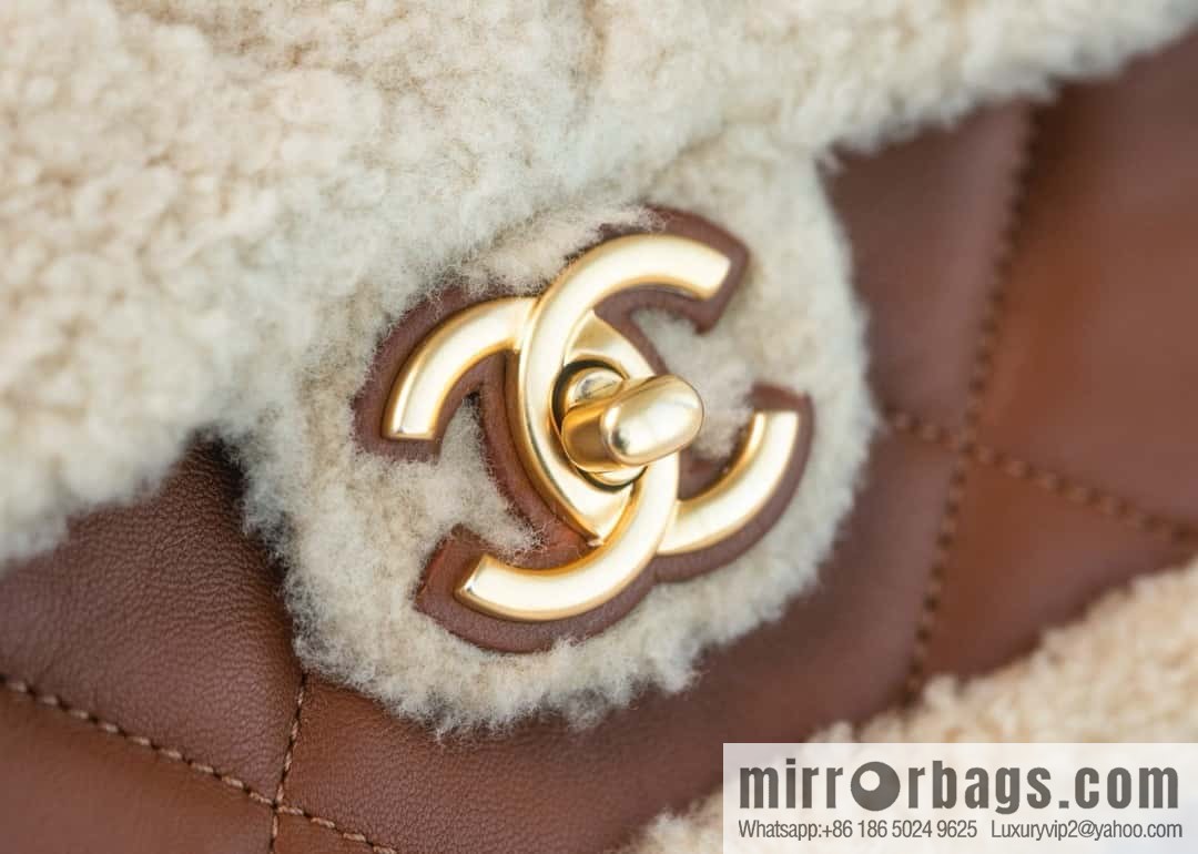 𝗖𝗛𝗔𝗡𝗘𝗟 24K Classic CF Teddy Bear, Large, Apricot AS5149 B18194 NZW48