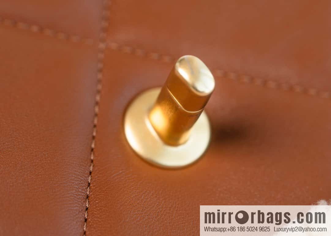 𝗖𝗛𝗔𝗡𝗘𝗟 24K Classic CF Teddy Bear, Large, Apricot AS5149 B18194 NZW48