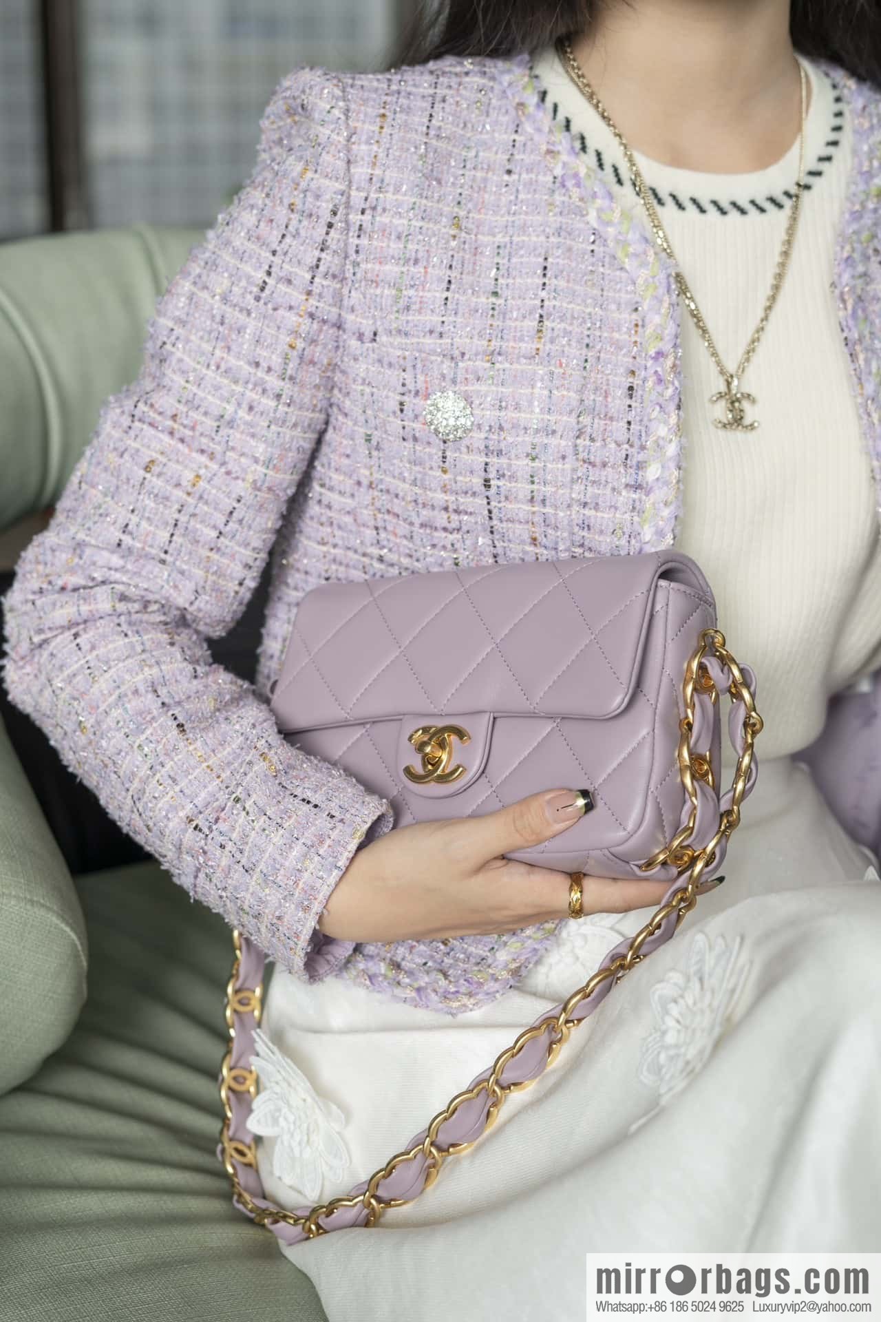 𝐂𝐇𝐀𝐍𝐄𝐋 24K thick chain armpit bag, large Mini taro purple AS5174