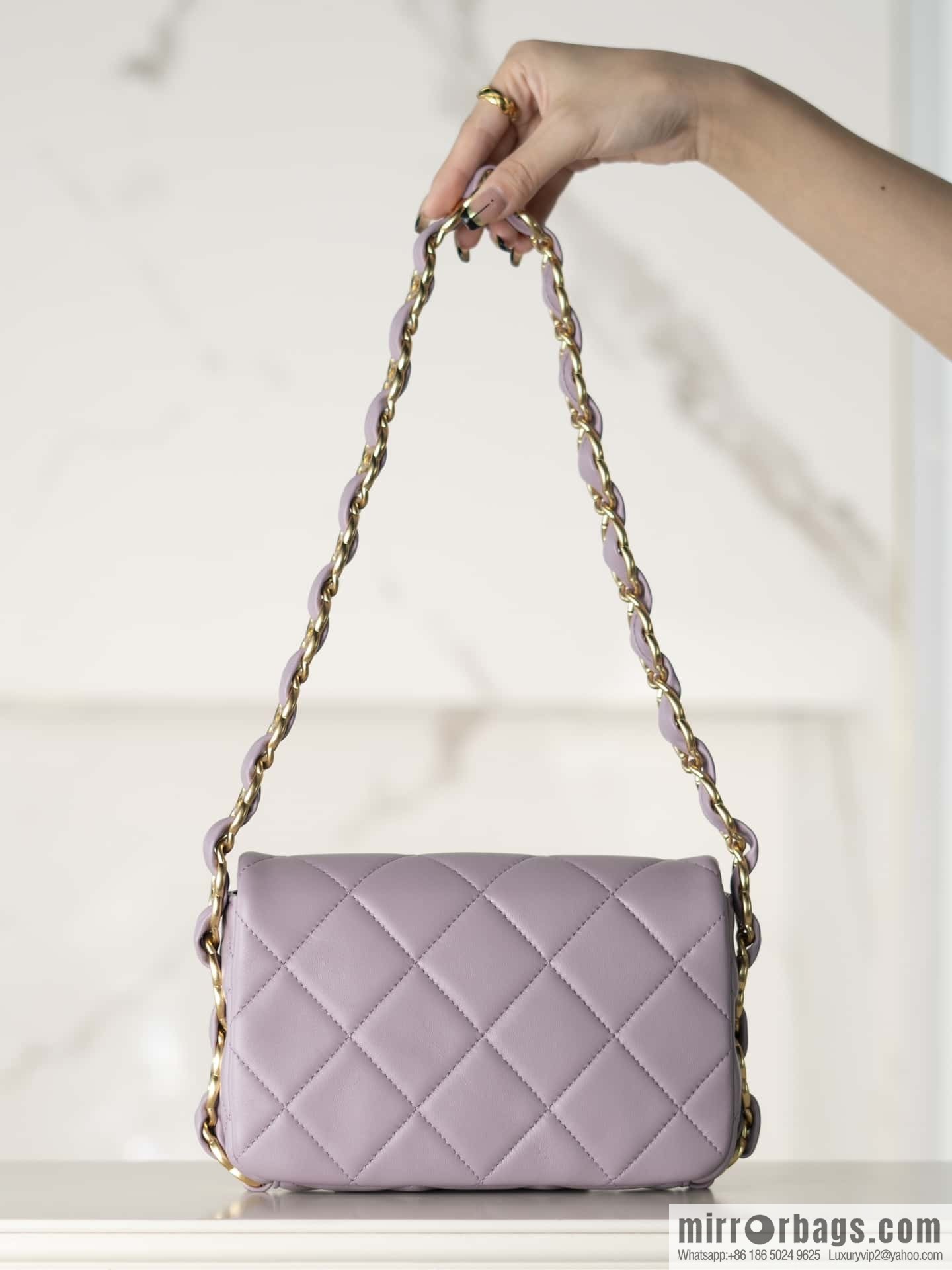 𝐂𝐇𝐀𝐍𝐄𝐋 24K thick chain armpit bag, large Mini taro purple AS5174