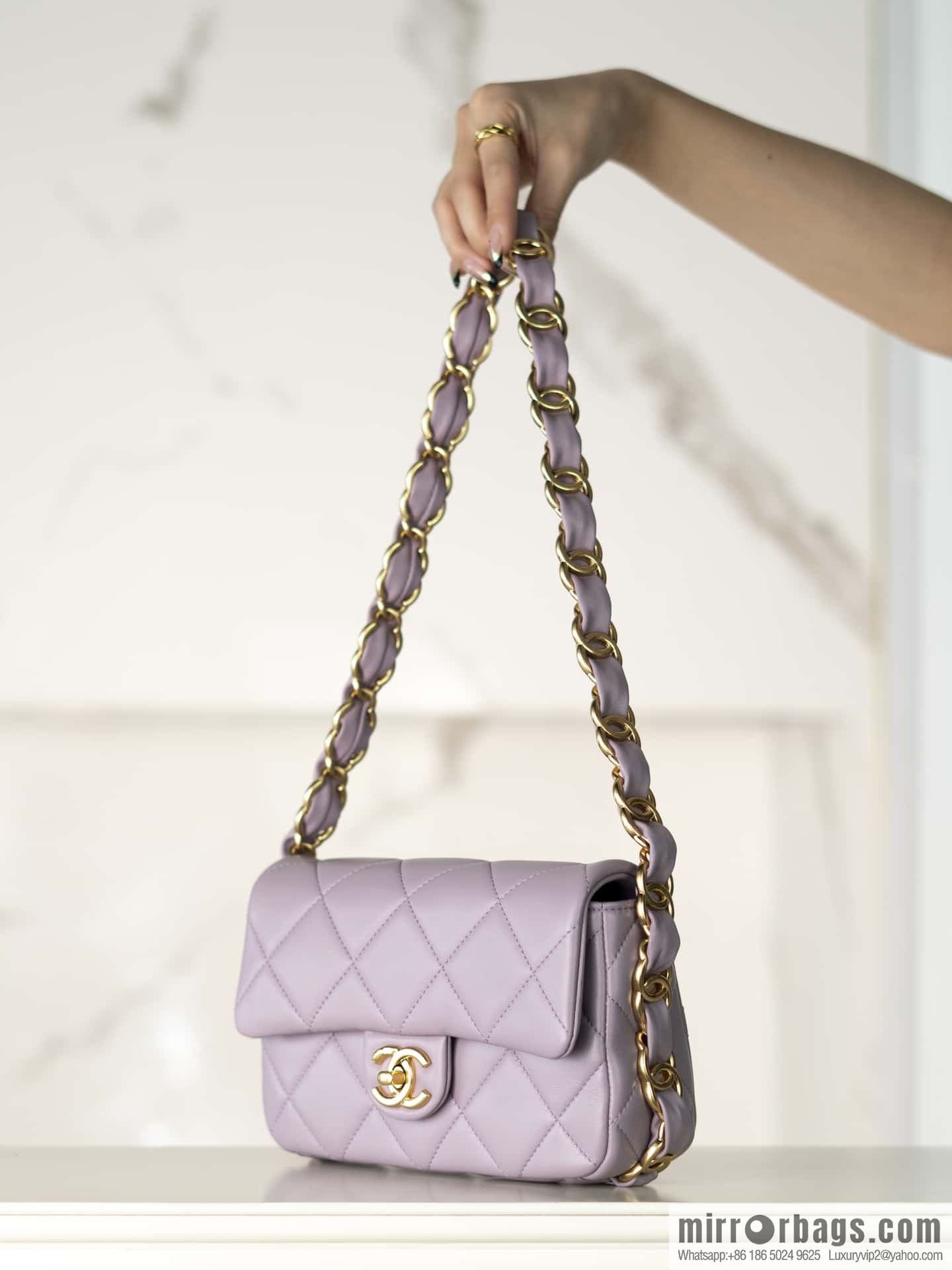𝐂𝐇𝐀𝐍𝐄𝐋 24K thick chain armpit bag, large Mini taro purple AS5174
