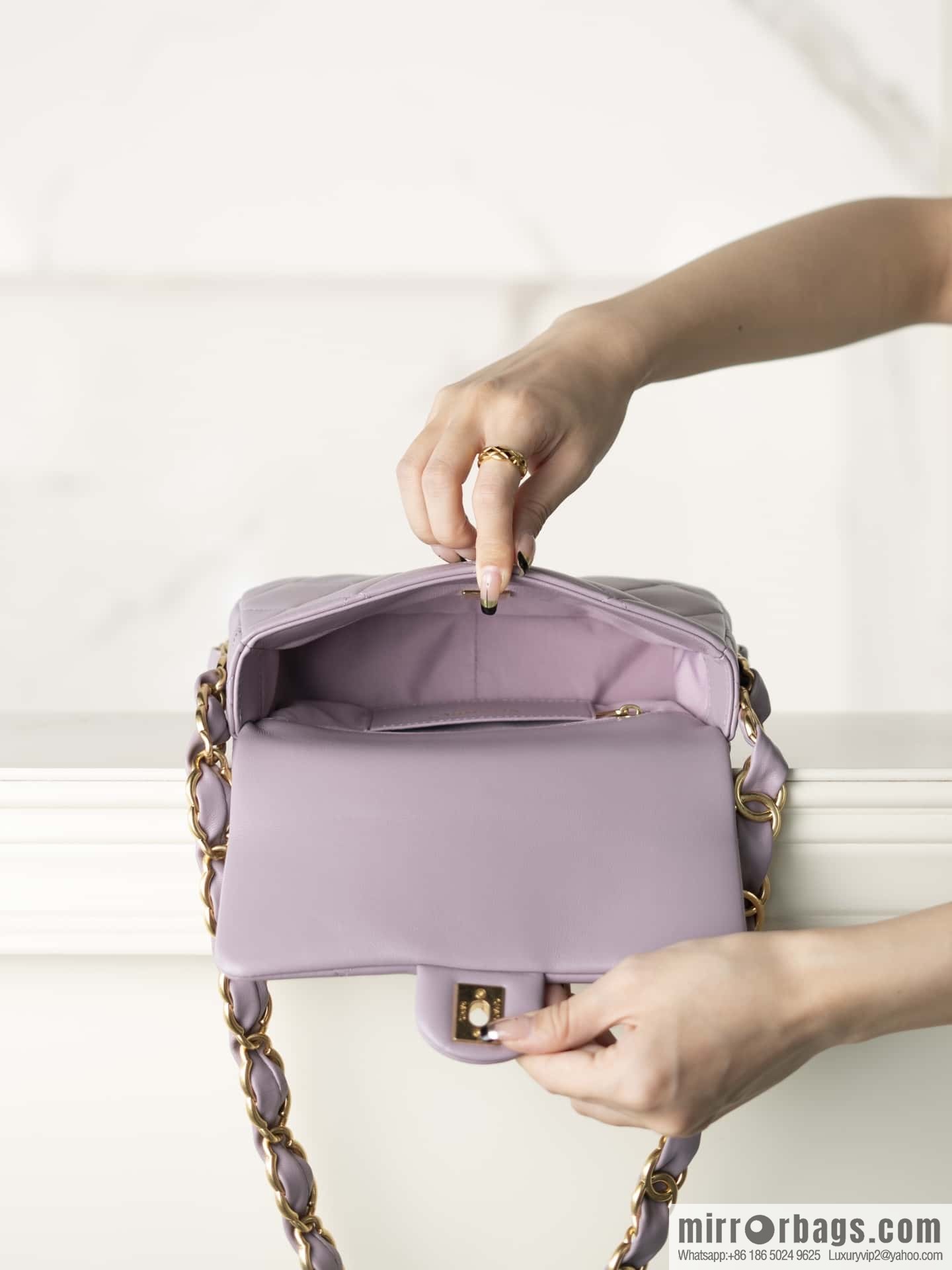 𝐂𝐇𝐀𝐍𝐄𝐋 24K thick chain armpit bag, large Mini taro purple AS5174