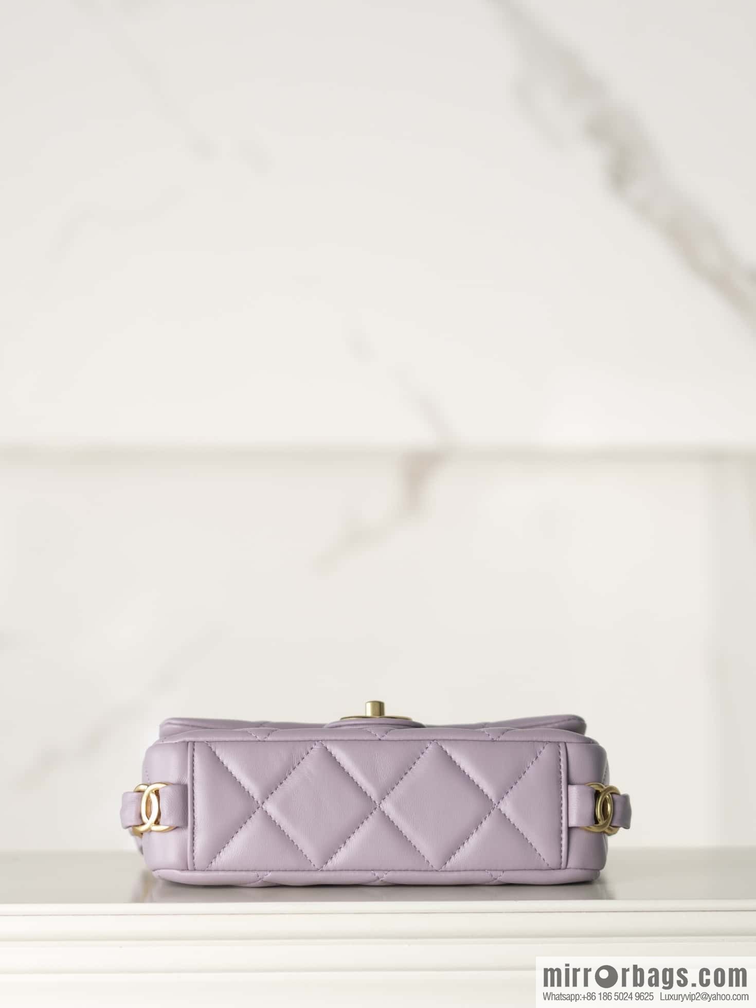 𝐂𝐇𝐀𝐍𝐄𝐋 24K thick chain armpit bag, large Mini taro purple AS5174