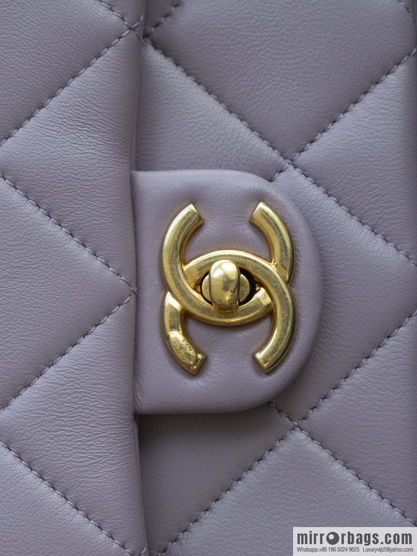 𝐂𝐇𝐀𝐍𝐄𝐋 24K thick chain armpit bag, large Mini taro purple AS5174