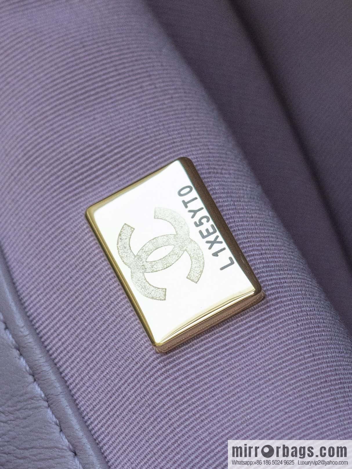 𝐂𝐇𝐀𝐍𝐄𝐋 24K thick chain armpit bag, large Mini taro purple AS5174