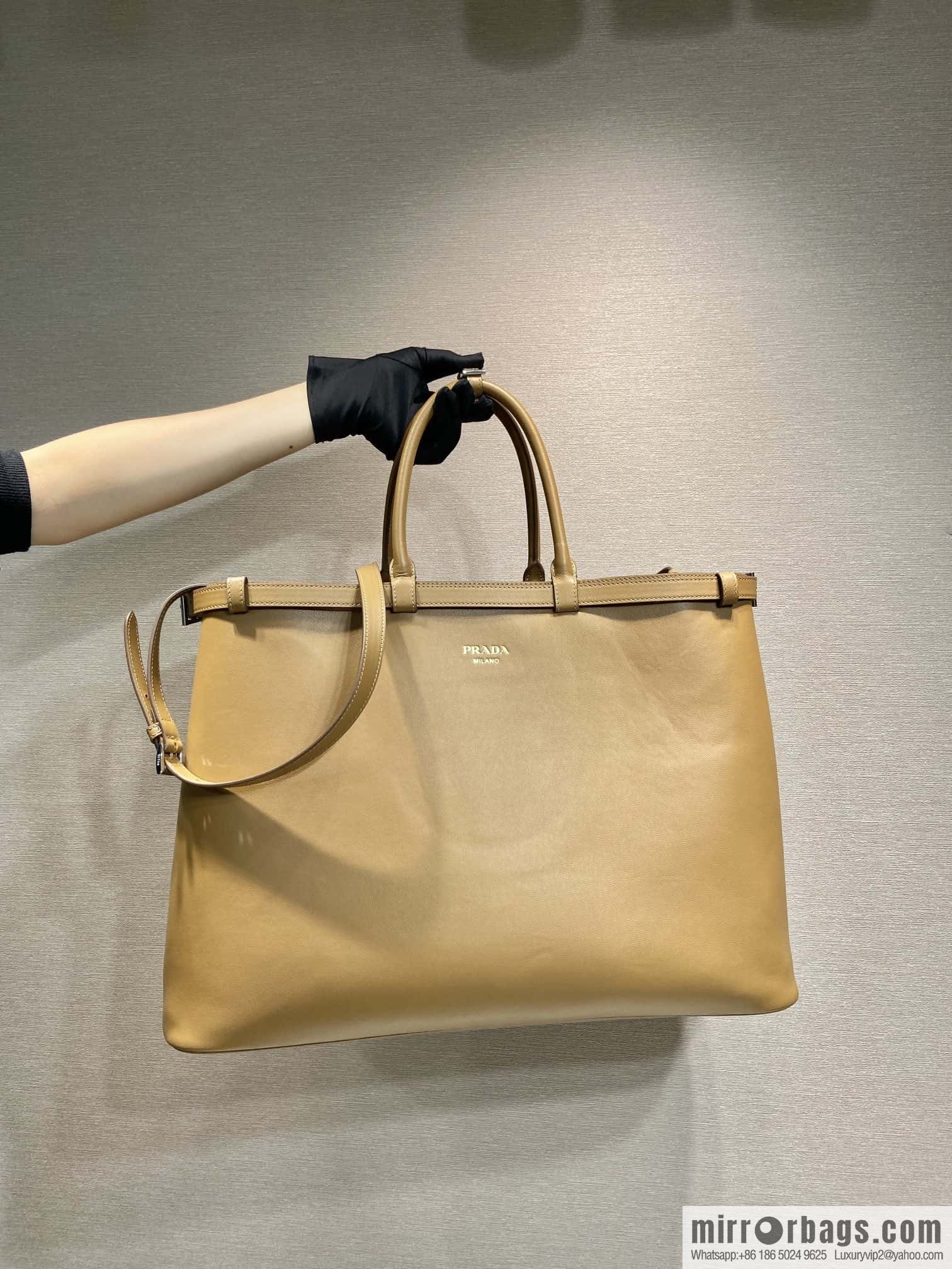 PRADA 🎉 new men's bag 🎉 1BG126 extra large 🎉🎉 brown