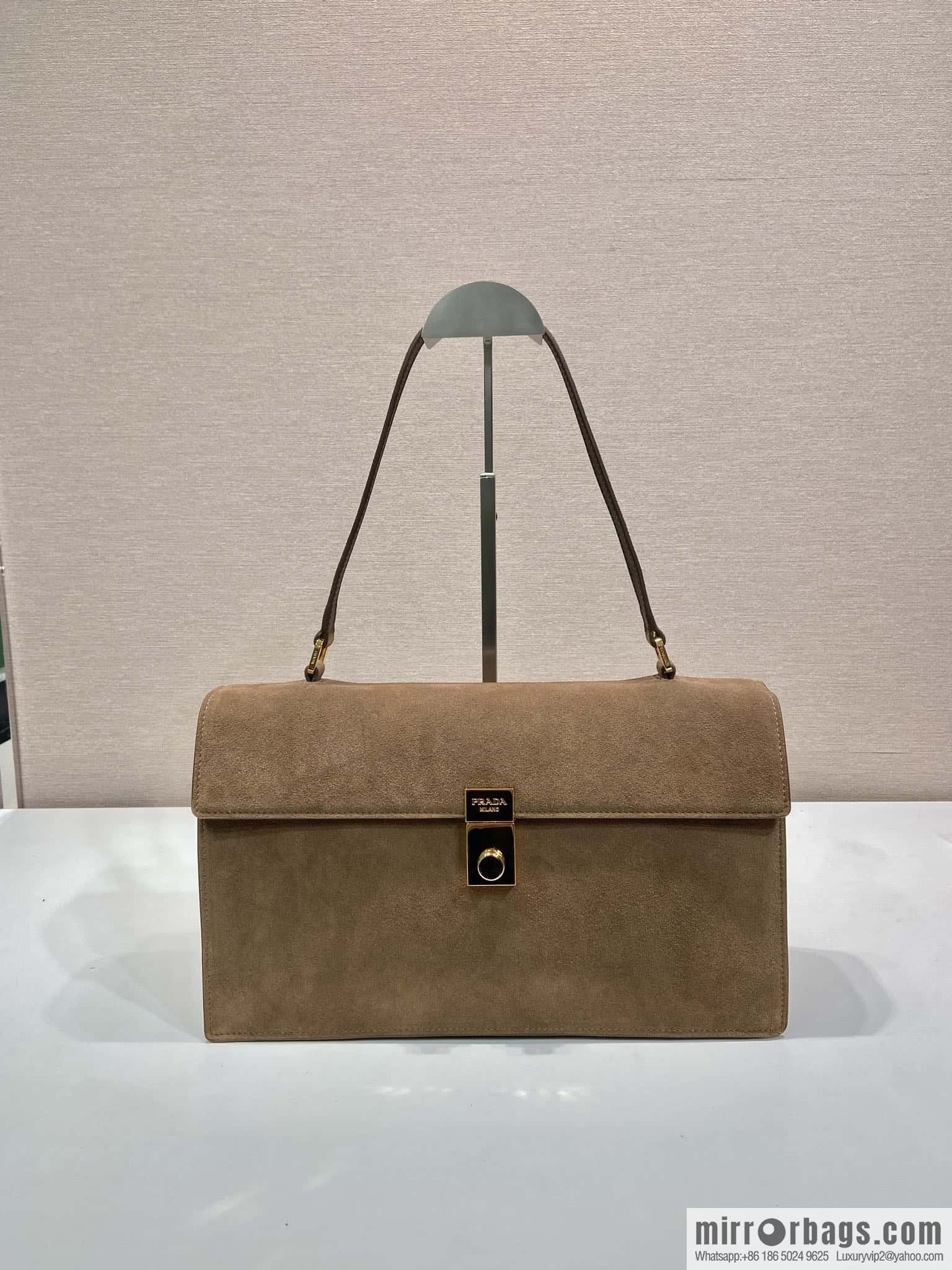 PRADA 🎉 new catwalk model 🎉 1BD378A suede🎉🎉