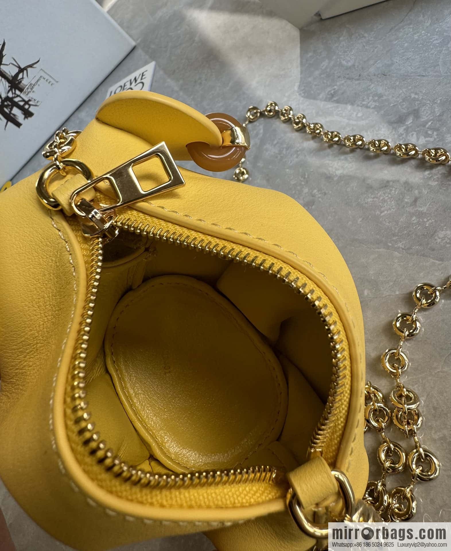 LOEWE's latest jade series small elephant bag 0193 yellow