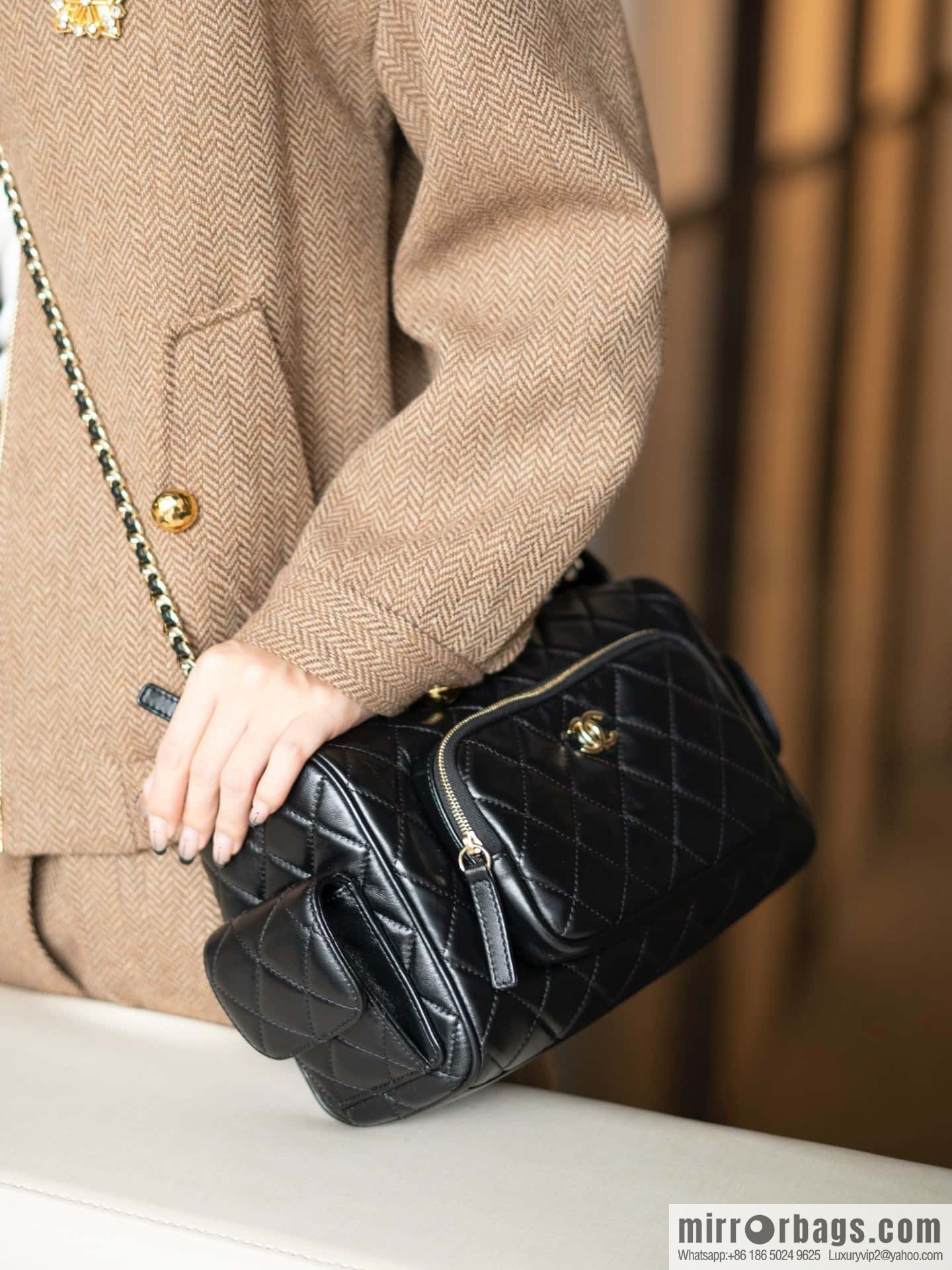𝐂𝐇𝐀𝐍𝐄𝐋 𝟐𝟒𝐤 Camera Bag, Black Large 📷 AS5156 Black