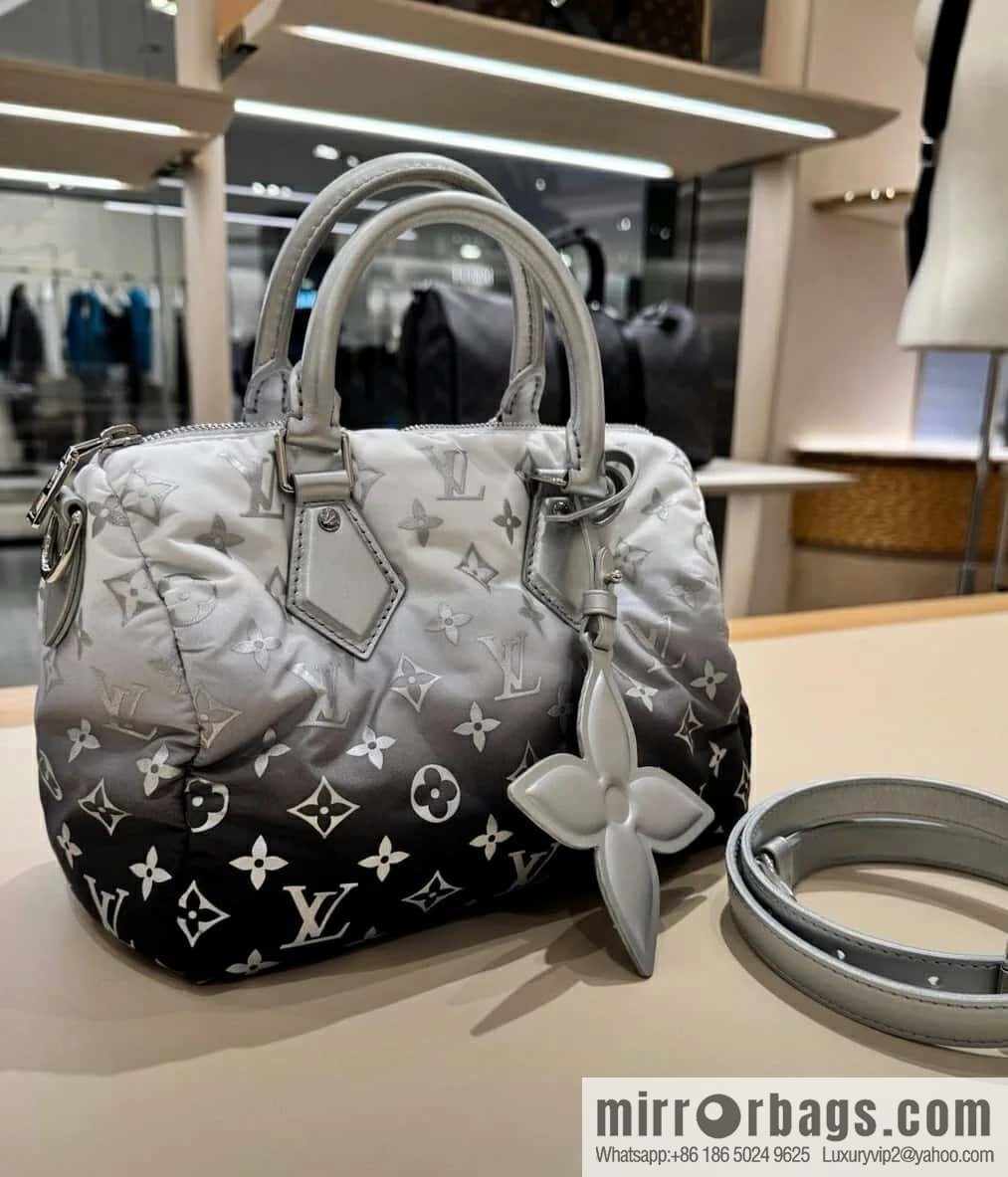 [Original order boutique] M11848 silver down, pillow bag speedy series, ski series SPEEDY BANDOULIZRE 25 handbag
