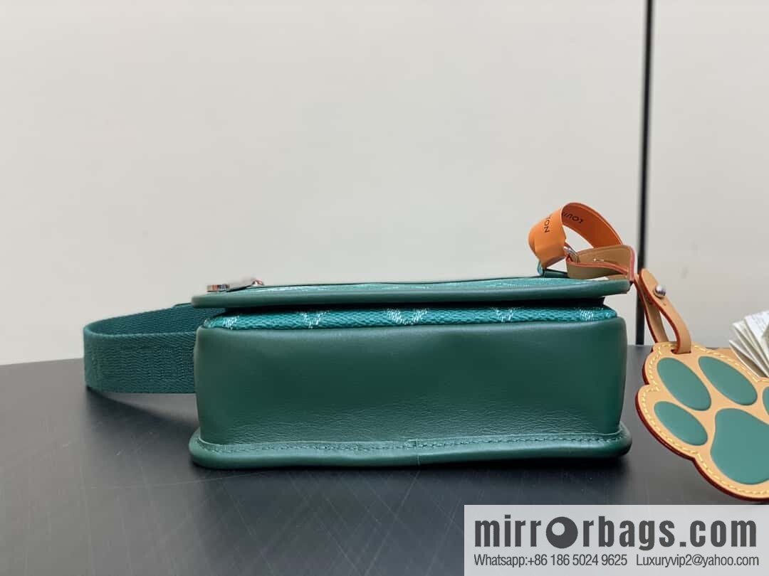 [Original order boutique] M12637 green silk screen, men's bag messenger bag series Bosphore mini handbag