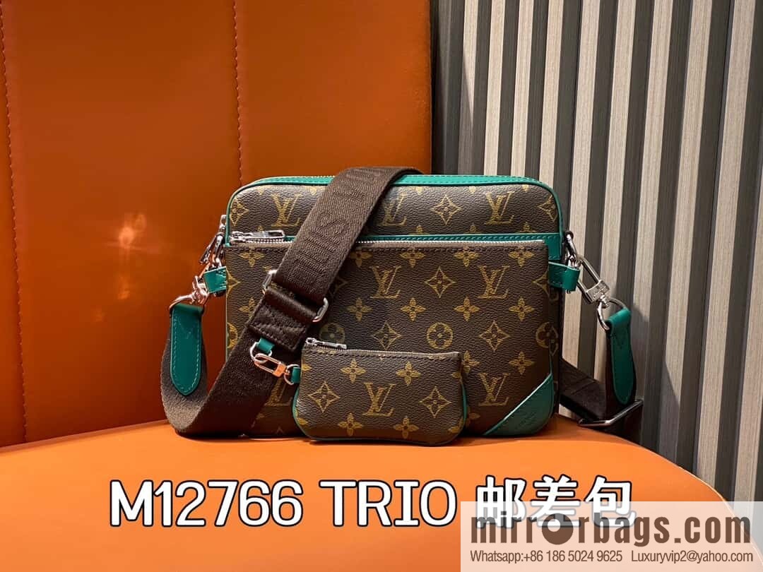 [Original order boutique] M12766 presbyopia/green, men's bag three-piece series TRIO messenger bag