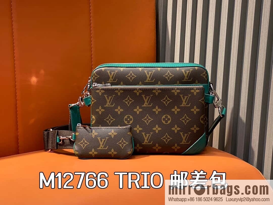 [Original order boutique] M12766 presbyopia/green, men's bag three-piece series TRIO messenger bag