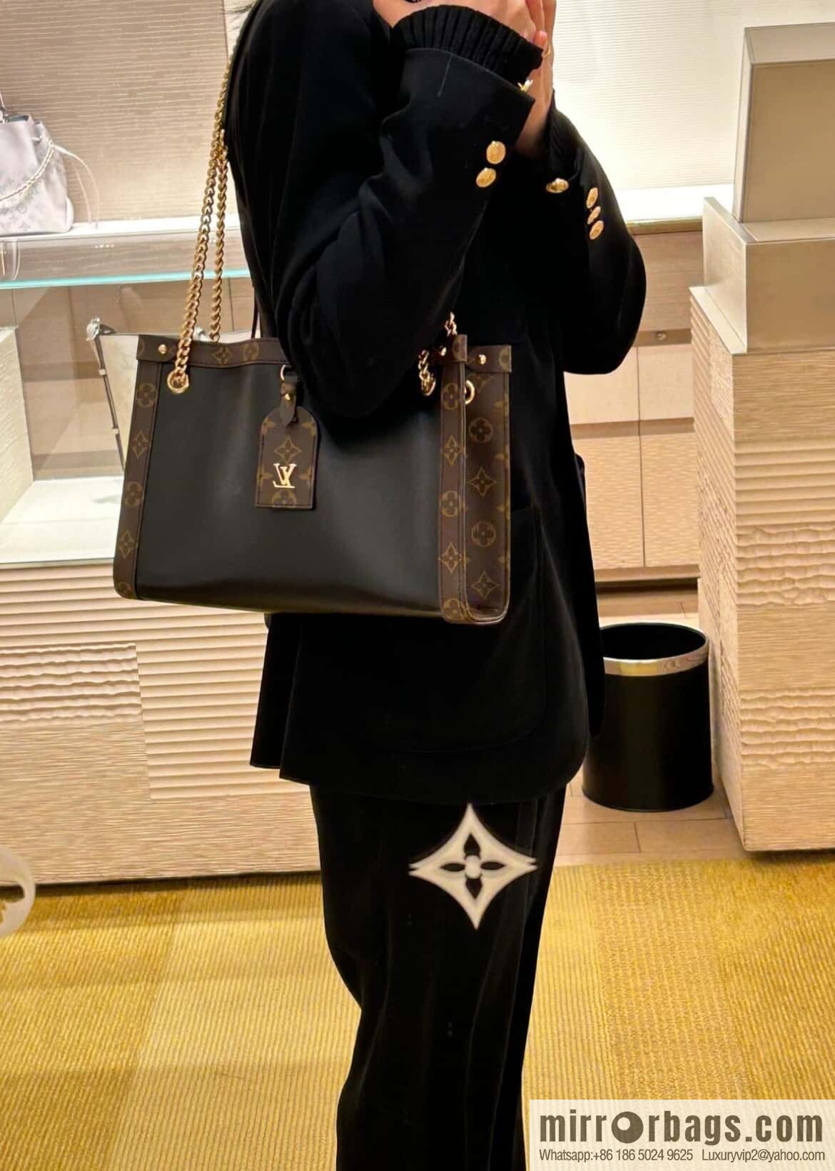 [Original order boutique] M13140 black/presbyopia, tote bag series Nova PM tote bag