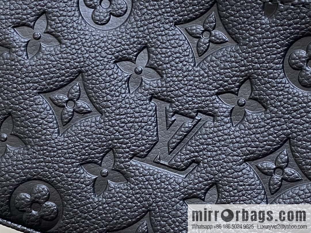 [Original order boutique] M83301 black M11916 brown, full leather embossed chain bag series Liv handbag