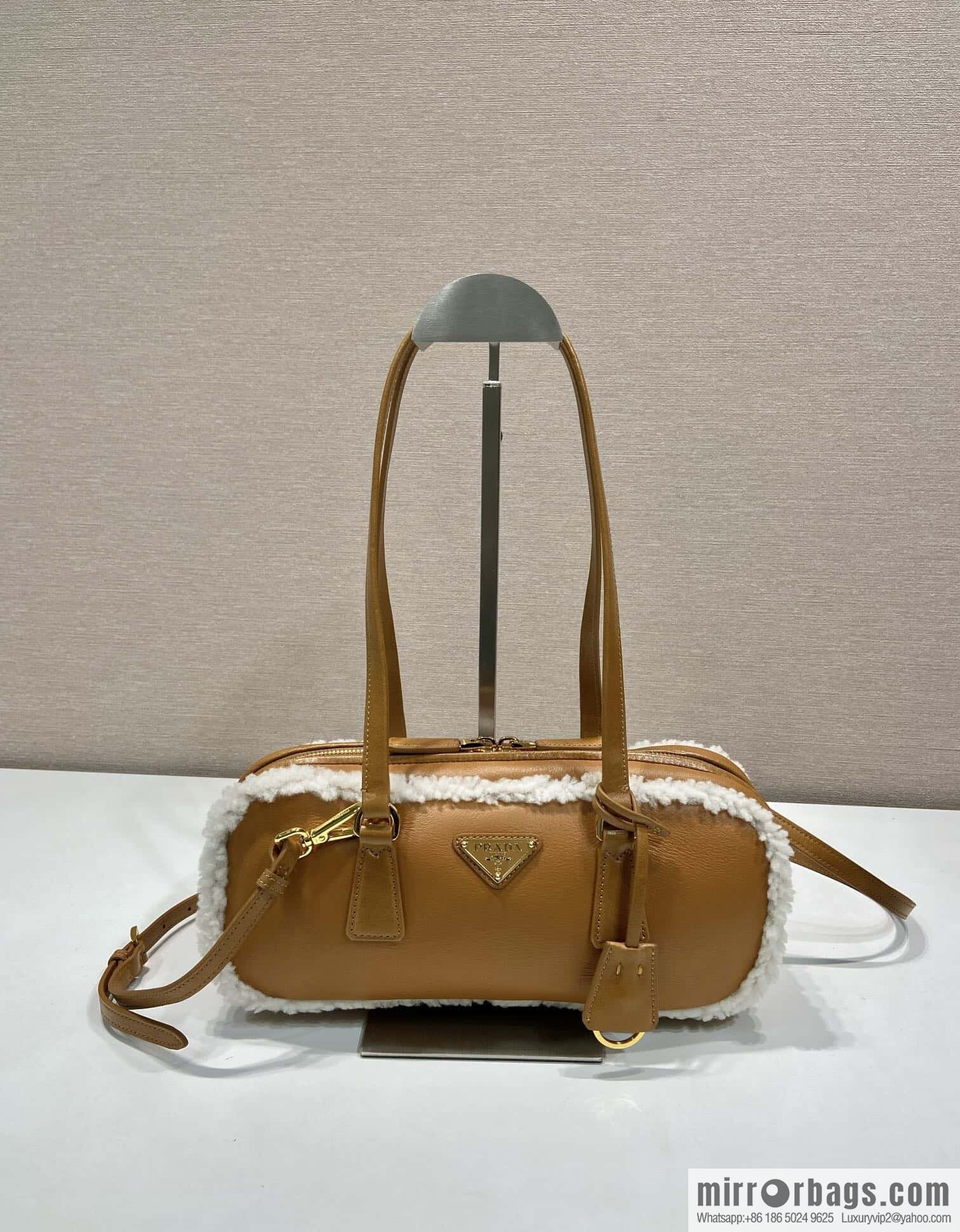 PRADA 🎉 new sheepskin 🎉 1BB124 new product🎉🎉